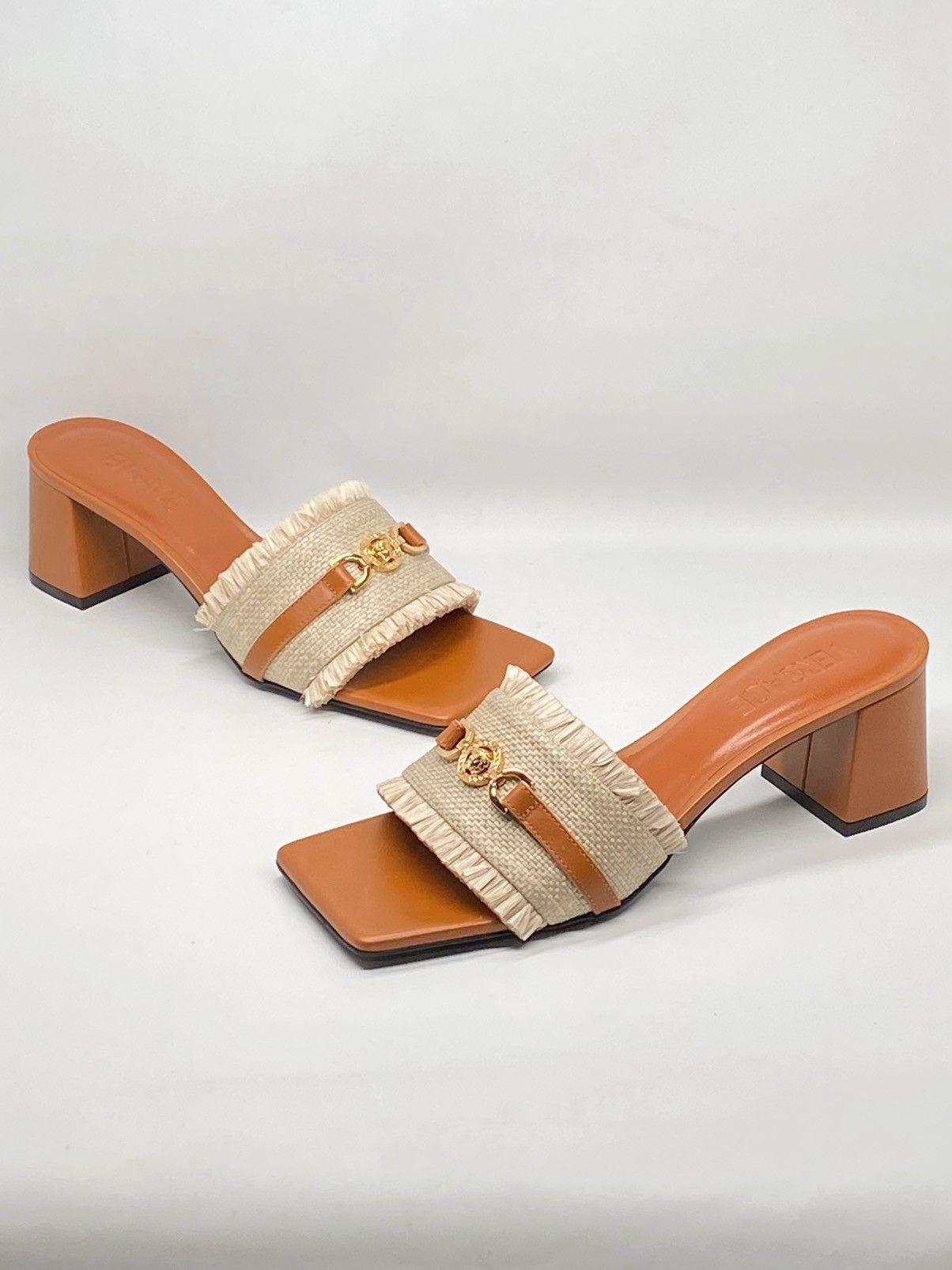 Versace Versace Medusa '95 55MM Raffia Mules Size US 7 / IT 37 - 9 Thumbnail