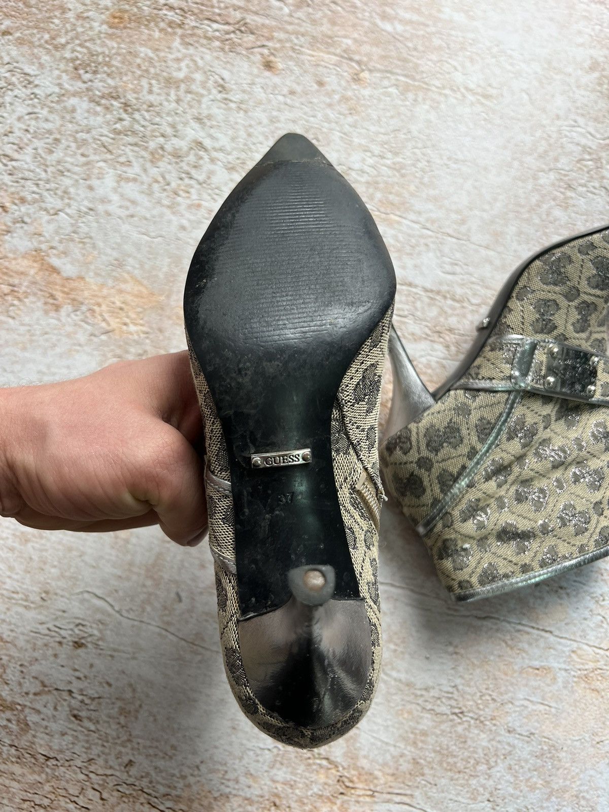 Guess × Vintage GUESS vintage canvas belted heels Size US 7 / IT 37 - 8 Thumbnail