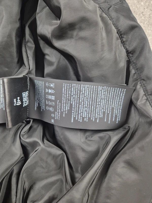 Prada Prada Men's Black Re-Nylon Full Zip Bomber Jacket Size L Size US L / EU 52-54 / 3 - 10 Thumbnail