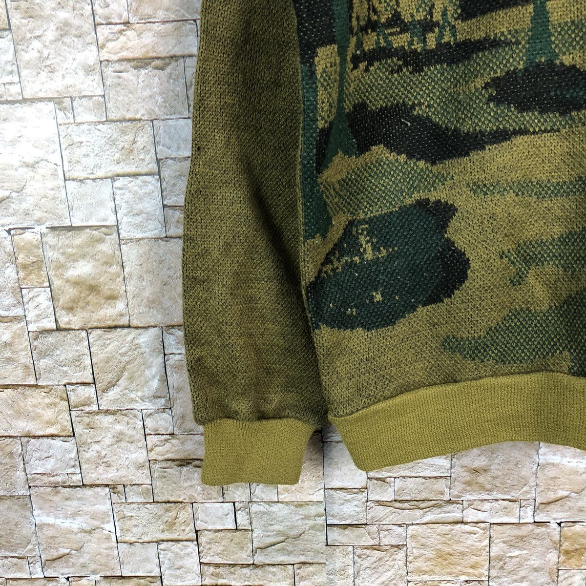 Vintage Urban City Green vintage art Knitwear #A243 Size US M / EU 48-50 / 2 - 7 Thumbnail