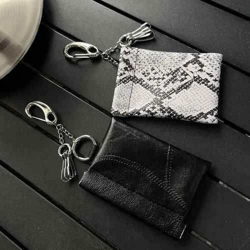 Jewelry Black White Snakeskin Print Keychain Wallet, Compact Wallet Size ONE SIZE - 4 Thumbnail