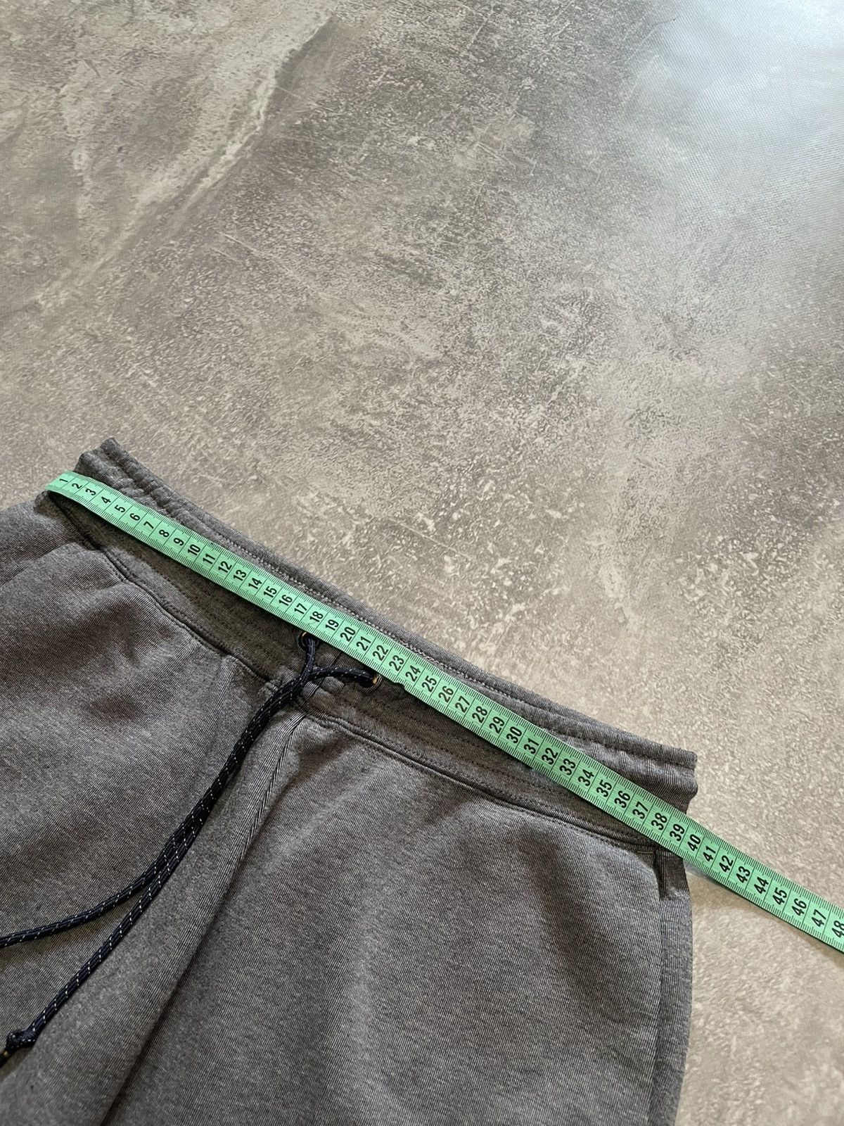 Nike Nike Tech Fleece Sweat Shorts Drill Size L Size US 34 / EU 50 - 21 Thumbnail