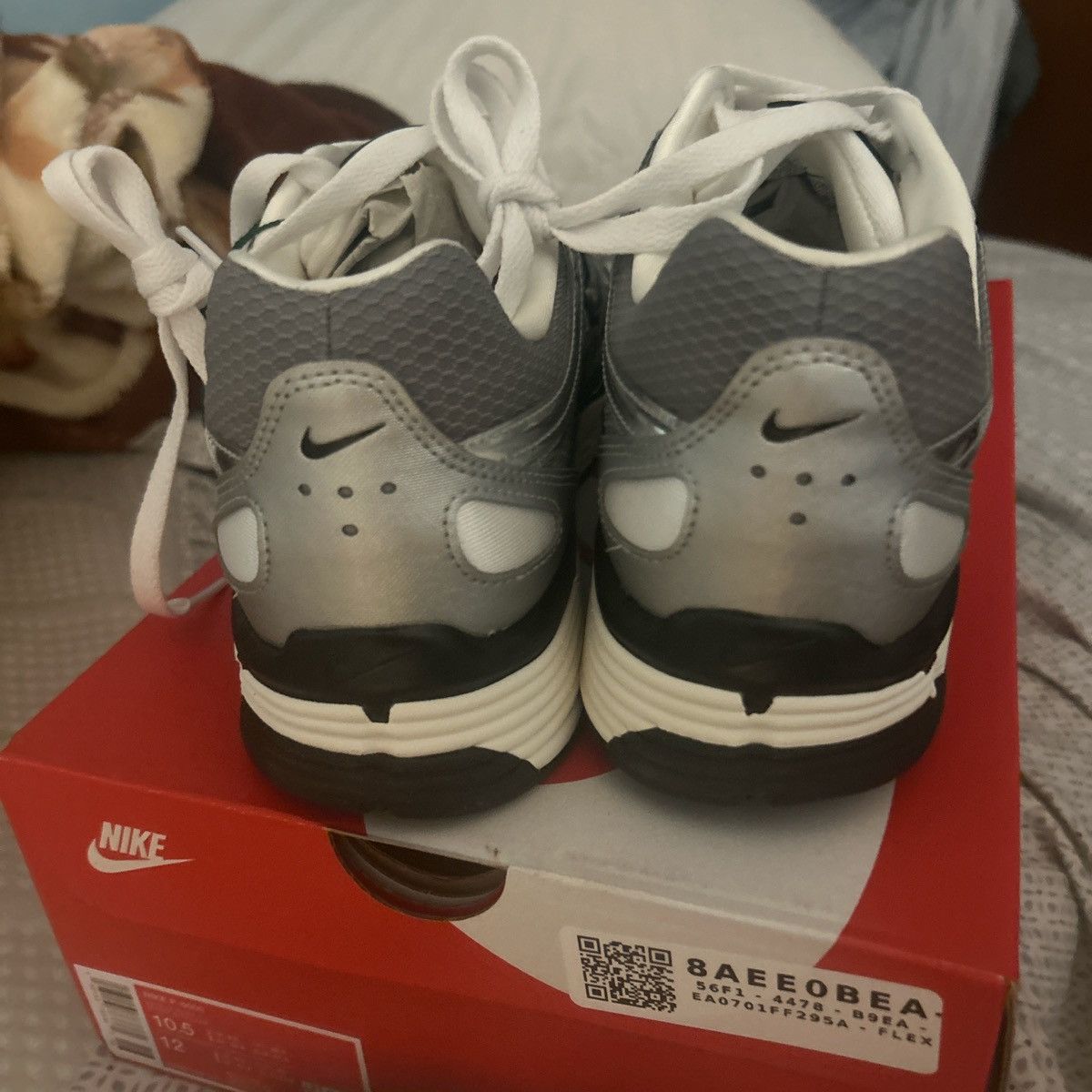 Nike Nike p 6000 Size US 10.5 / EU 43-44 - 3 Thumbnail