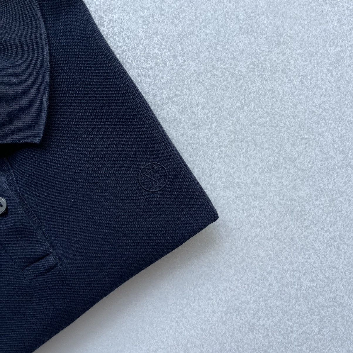 Designer × Louis Vuitton Louis Vuitton Uniformes Women Cotton Pique Polo Long Sleeve Size M / US 6-8 / IT 42-44 - 6 Thumbnail