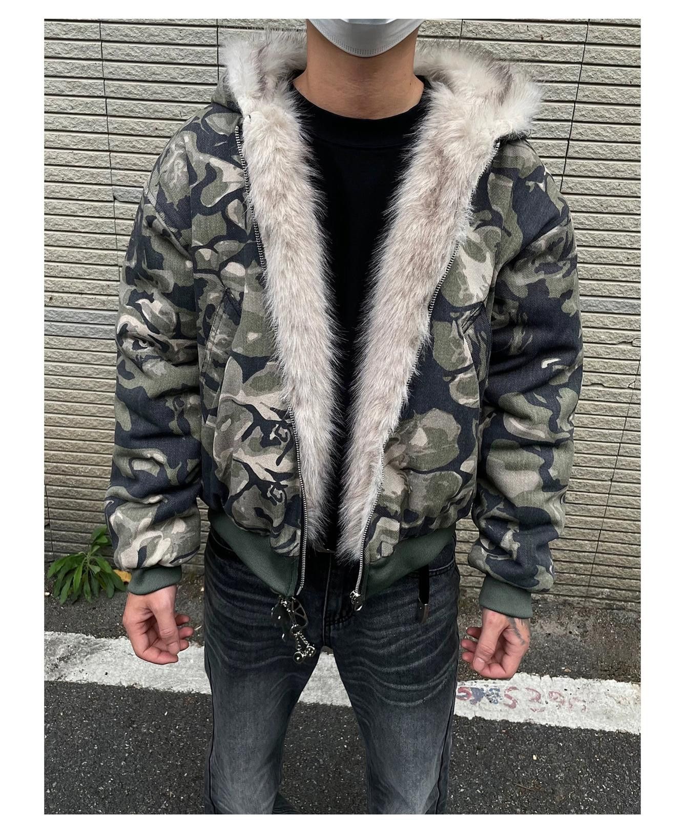 Japanese Brand Camouflage Faux Fur Lined Hooded Jacket, Men's Outerwear Size US L / EU 52-54 / 3 - 4 Thumbnail