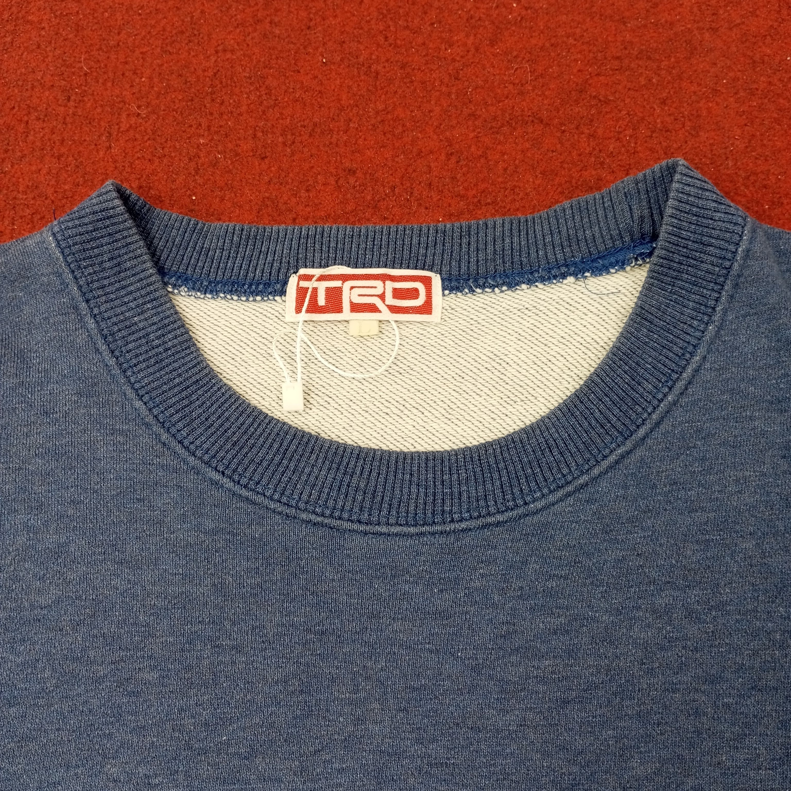 Vintage TRD Sports Japanese Motorsports Sweatshirt c238n18