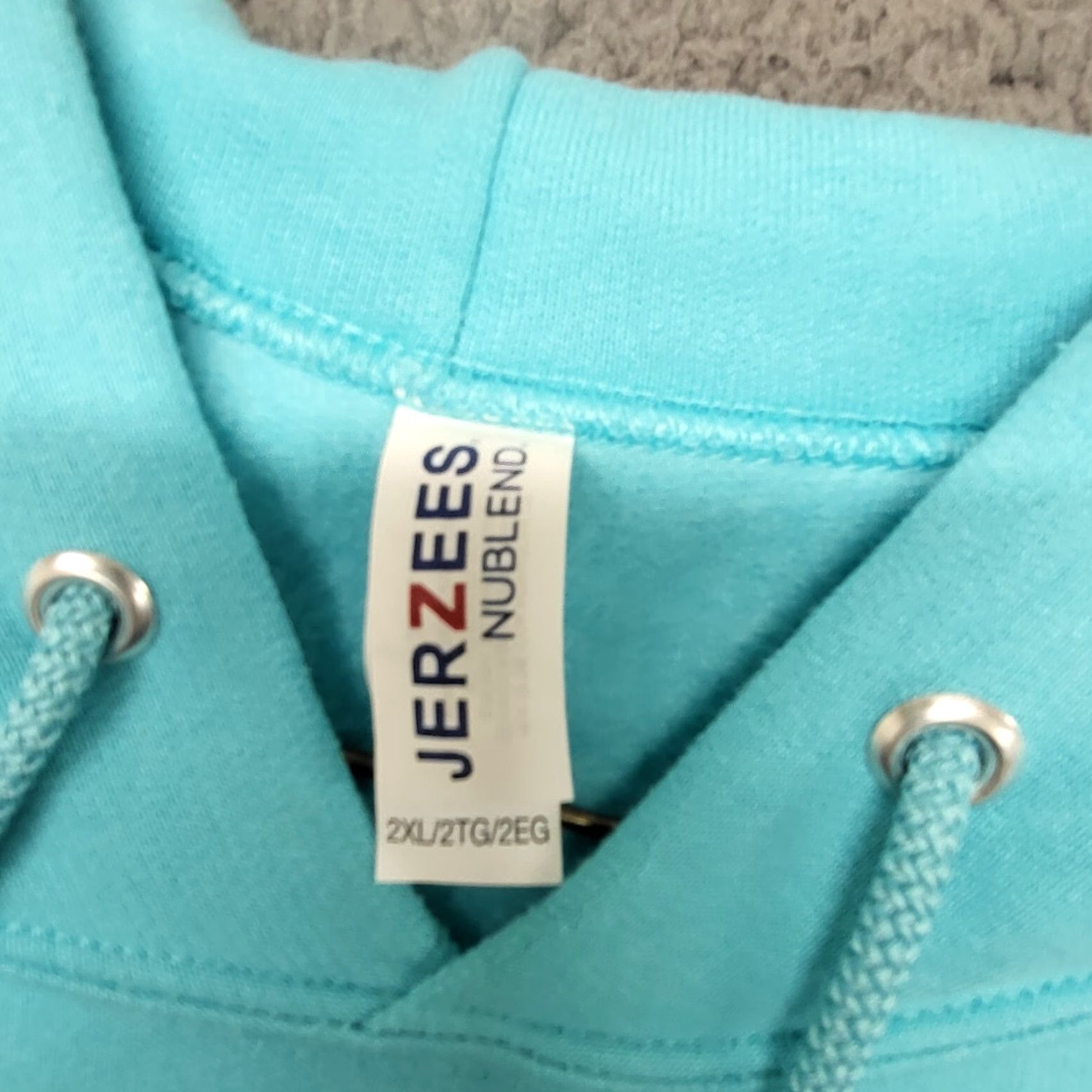 Vintage Fort Bragg California Happiness Comes In Waves Crewneck Hoodie Unisex 2XLT/2TG Shirt Hoodies? Size XXL / US 16-18 / IT 52-54 - 7 Thumbnail