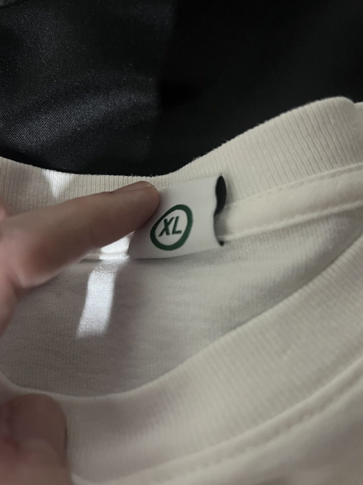 HIDDEN Size XL White Hidden T Shirt Size US XL / EU 56 / 4 - 6 Thumbnail
