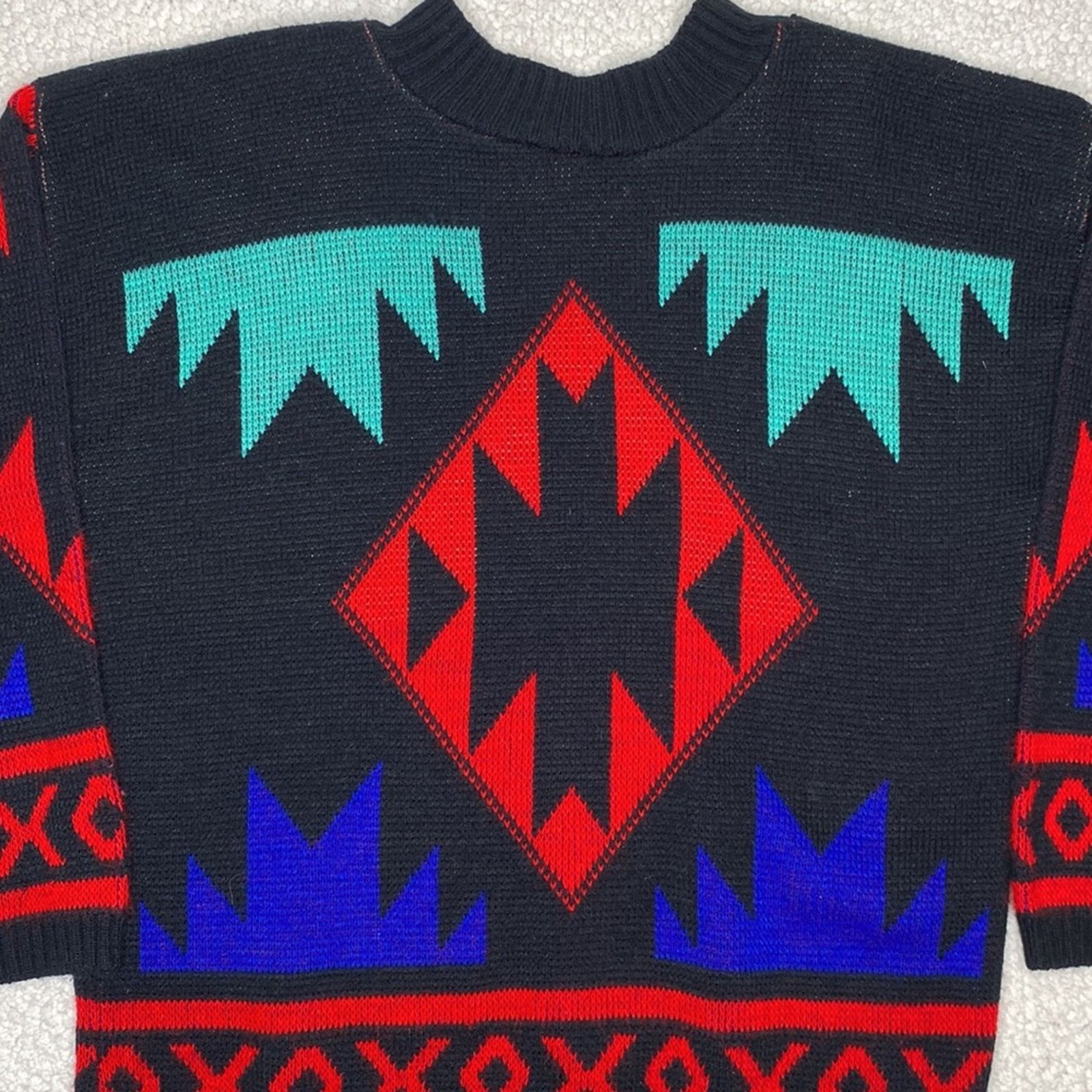 Vintage Vintage Spring Season Geometric Sweater red black Aztec Size US S / EU 44-46 / 1 - 4 Thumbnail