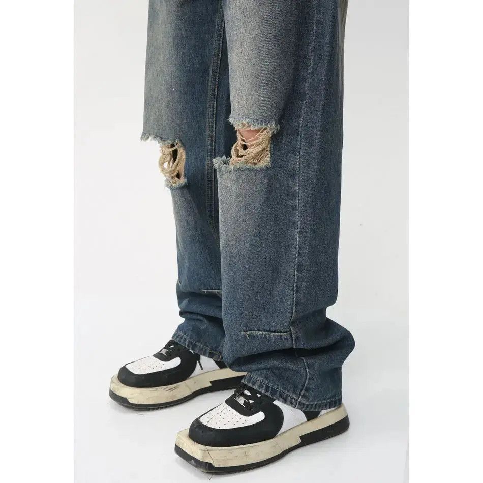 Japanese Brand Retro loose ripped high street jeans Size US 32 / EU 48 - 2 Thumbnail
