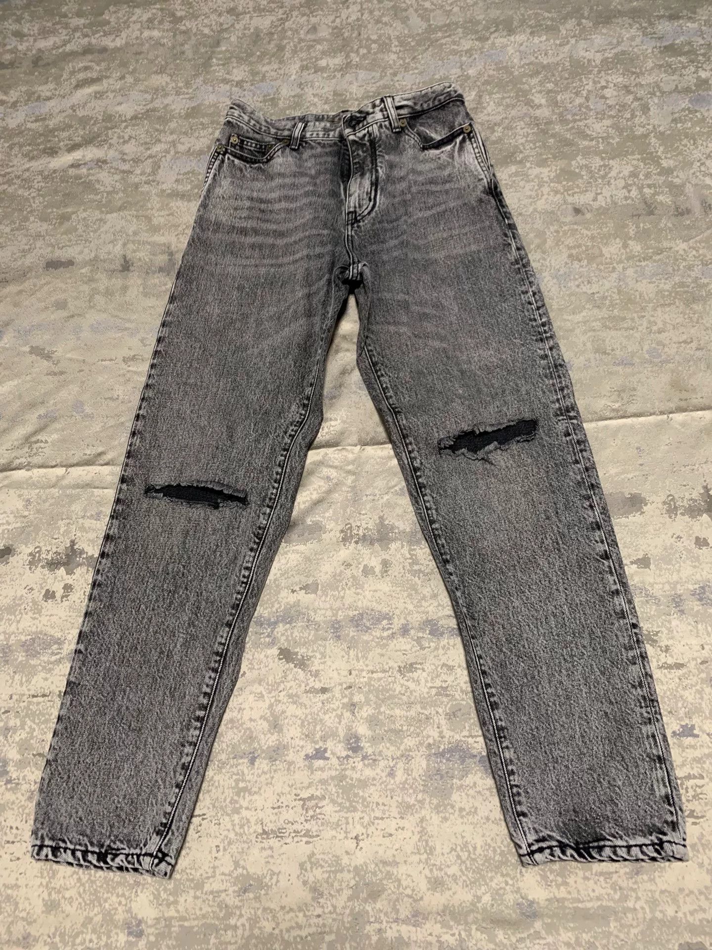 Saint Laurent Paris Saint Laurent Gray Distressed Jeans Size 27" / US 4 / IT 40 - 1 Thumbnail