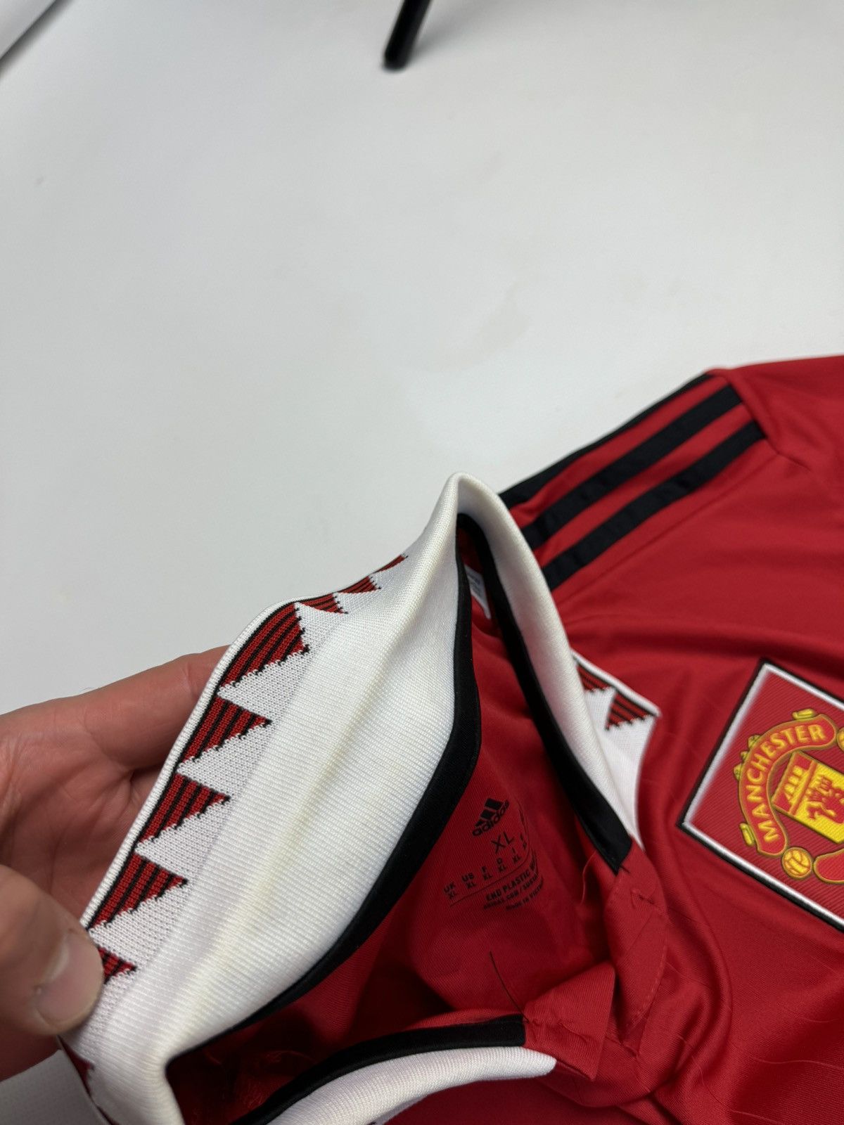 Adidas Rare Adidas Manchester United Soccer jersey y2k Size US XL / EU 56 / 4 - 9 Thumbnail