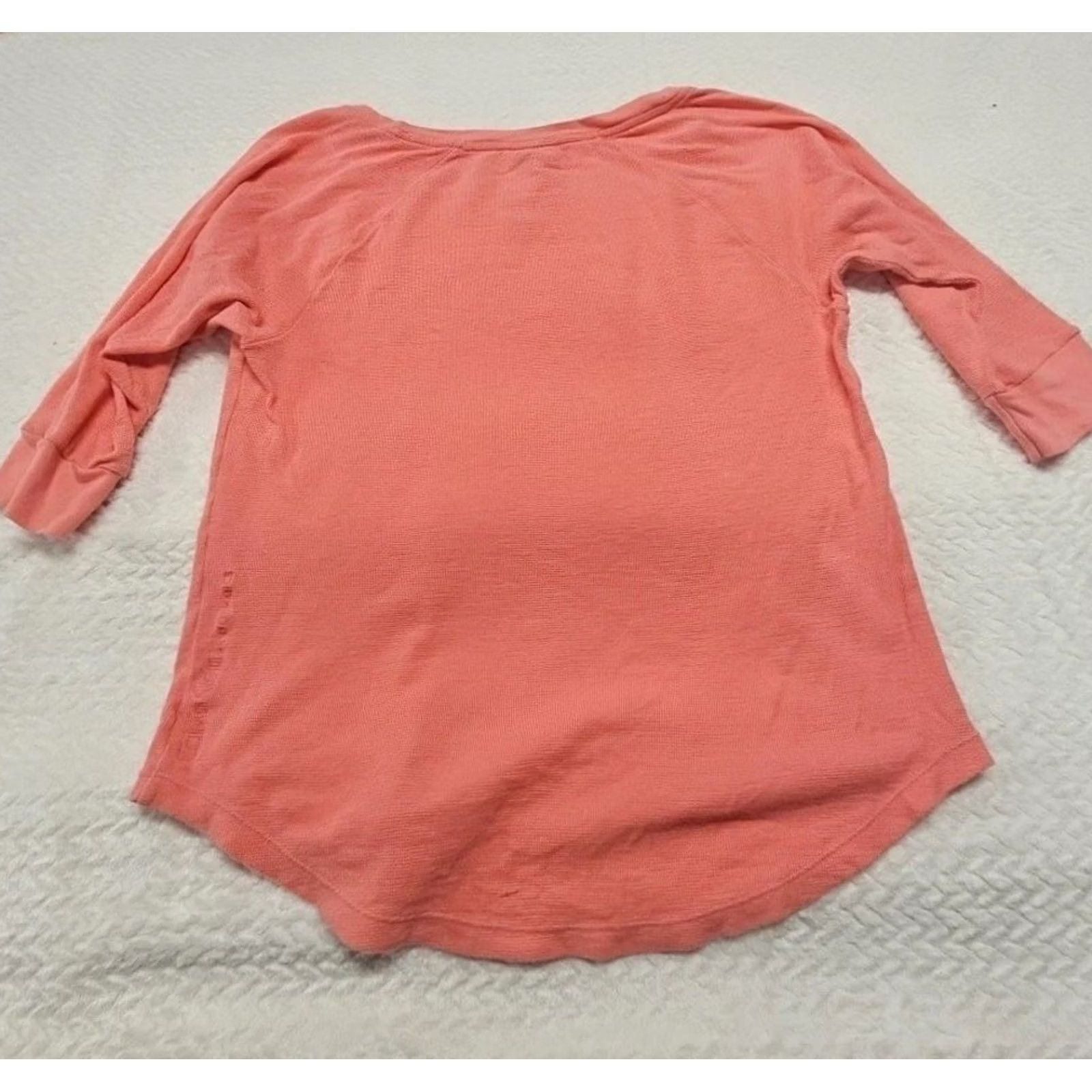 Calvin Klein VINTAGE Calvin Klein Top Women’s Large Casual Ragland Coral 3/4 Sleeve Crew Neck Pullover Knit Lightweight All Seasons Womens Size L / US 10 / IT 46 - 4 Thumbnail