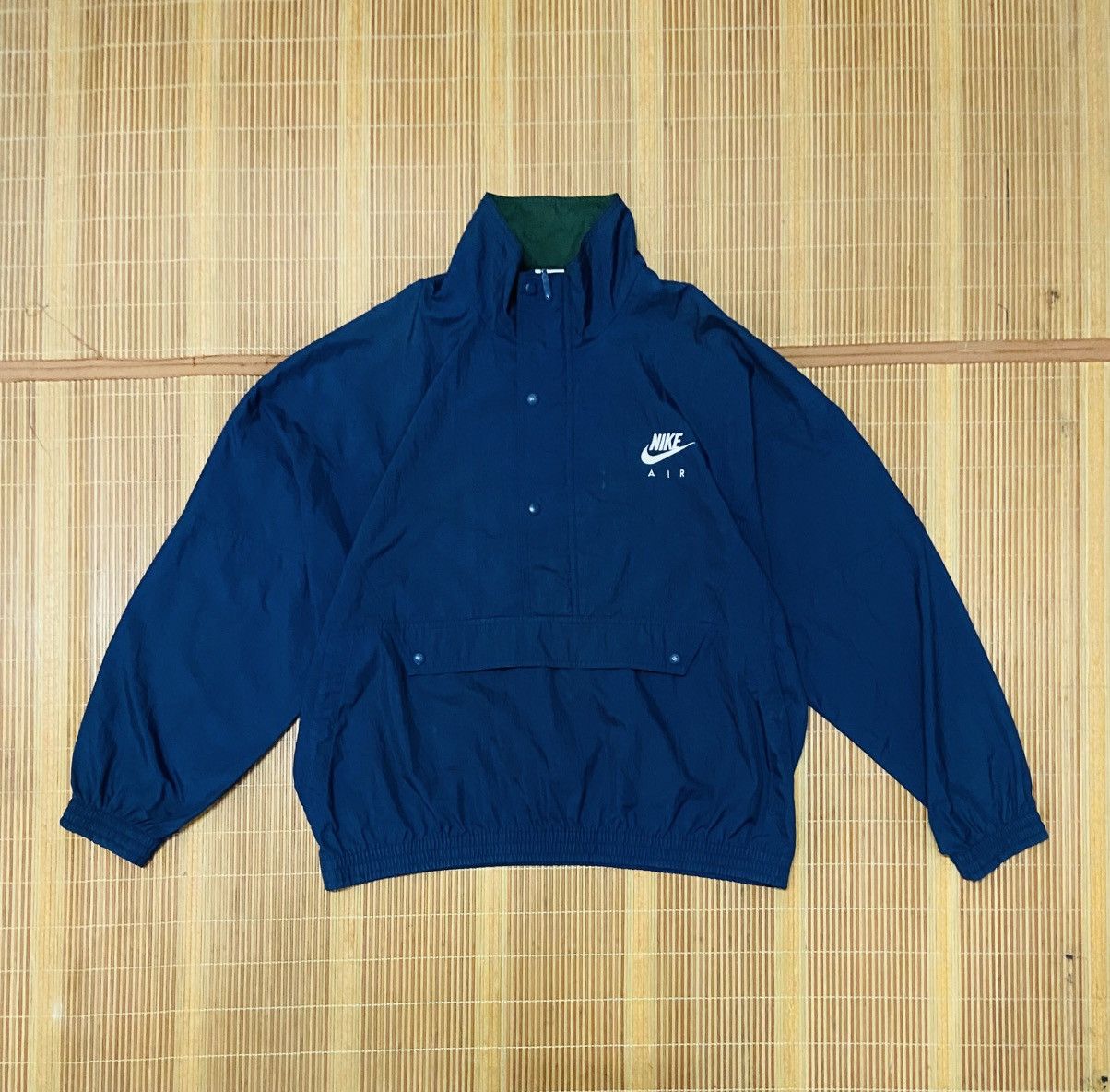 RARE : VINTAGE NIKE JUMPER