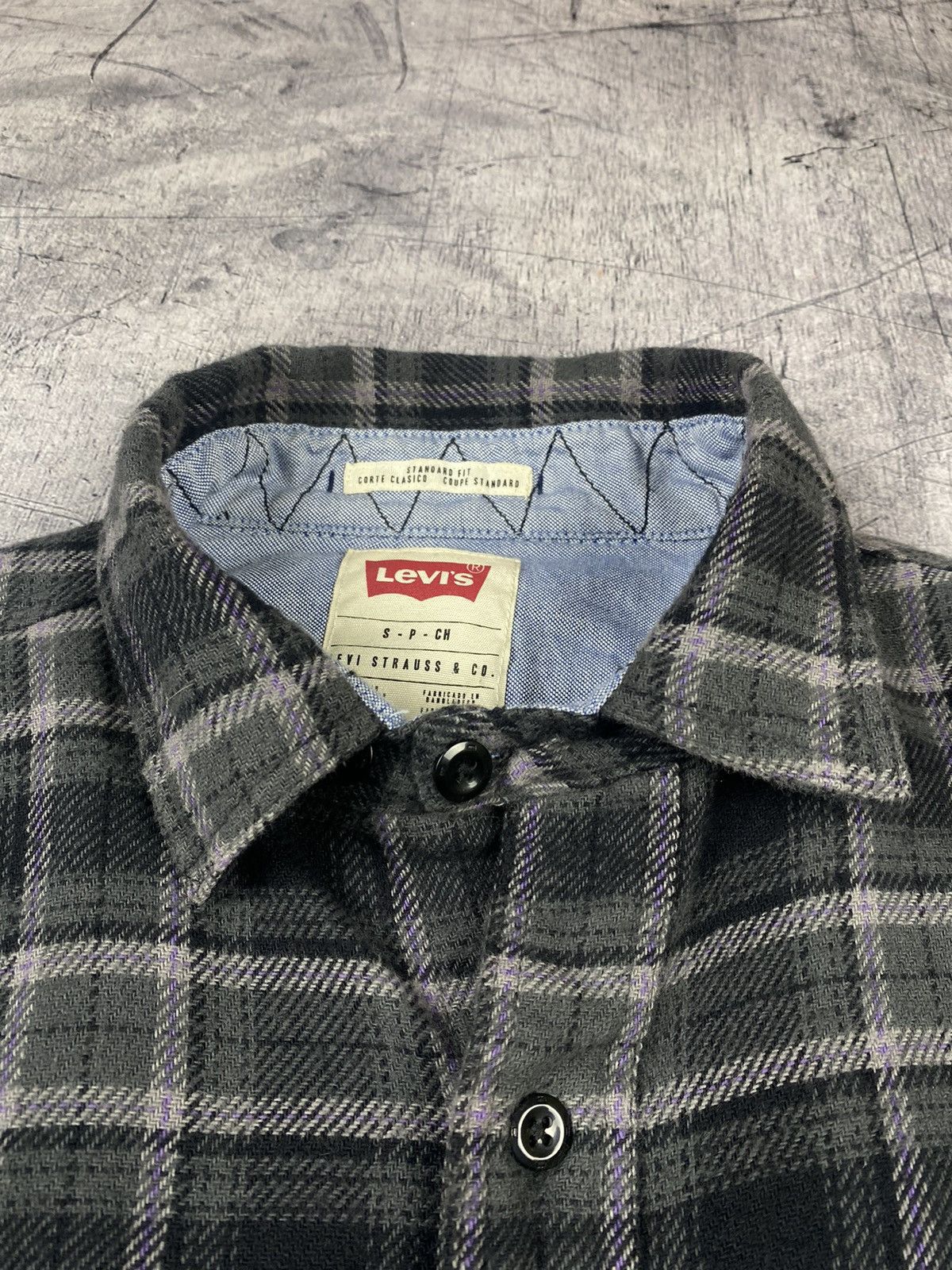 Levi's Vintage Levi’s Checkered Button Up Over-shirt Size S Size US S / EU 44-46 / 1 - 7 Thumbnail