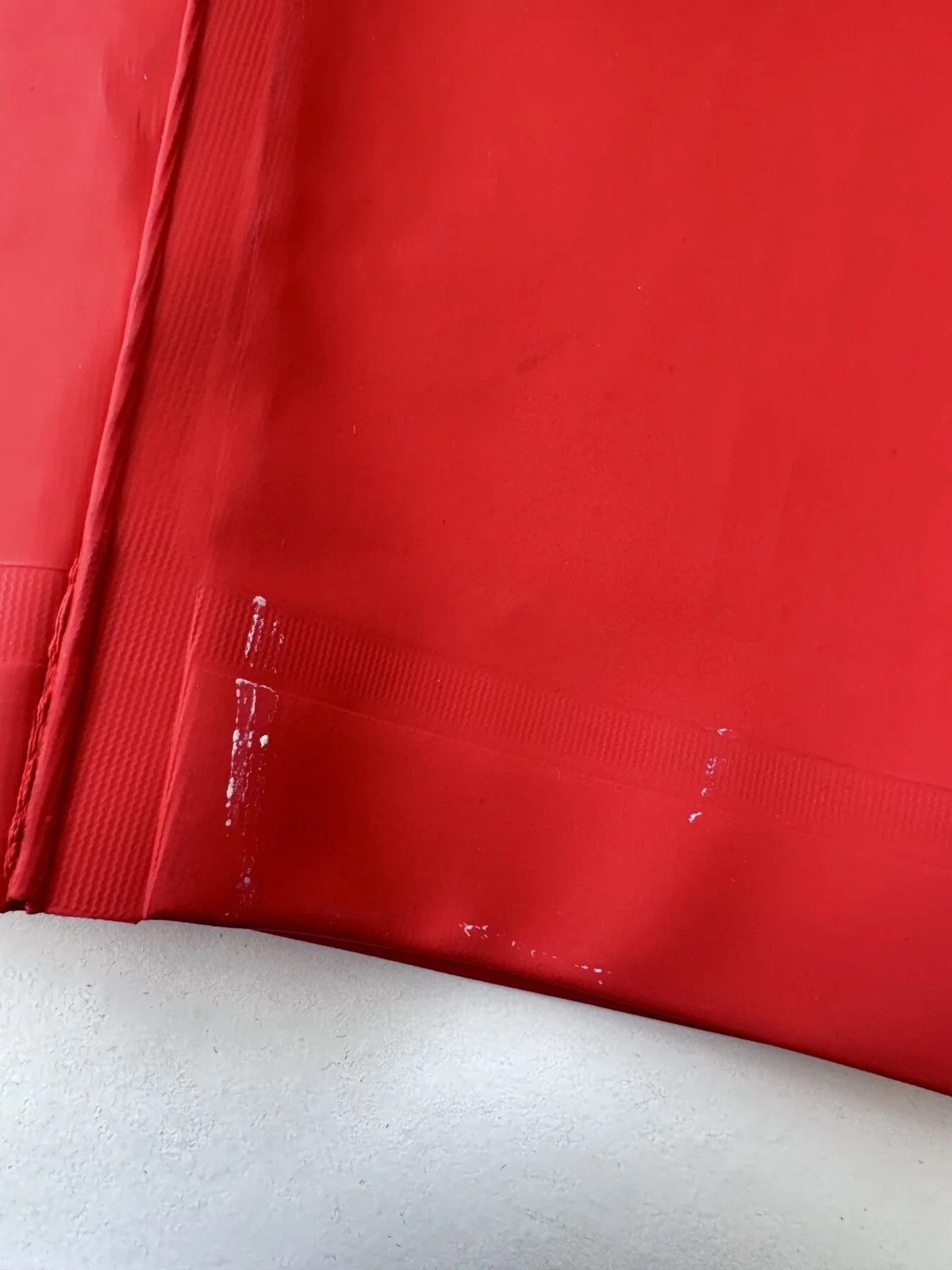 Vetements Red Raincoat Size US S / EU 44-46 / 1 - 5 Thumbnail