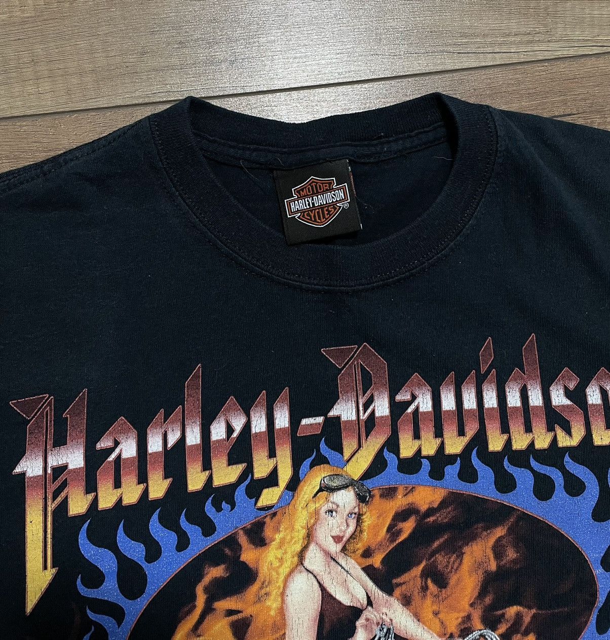 Harley Davidson Vintage 2010 Harley Davidson Girl Motorcycle T Shirt Size US M / EU 48-50 / 2 - 5 Thumbnail