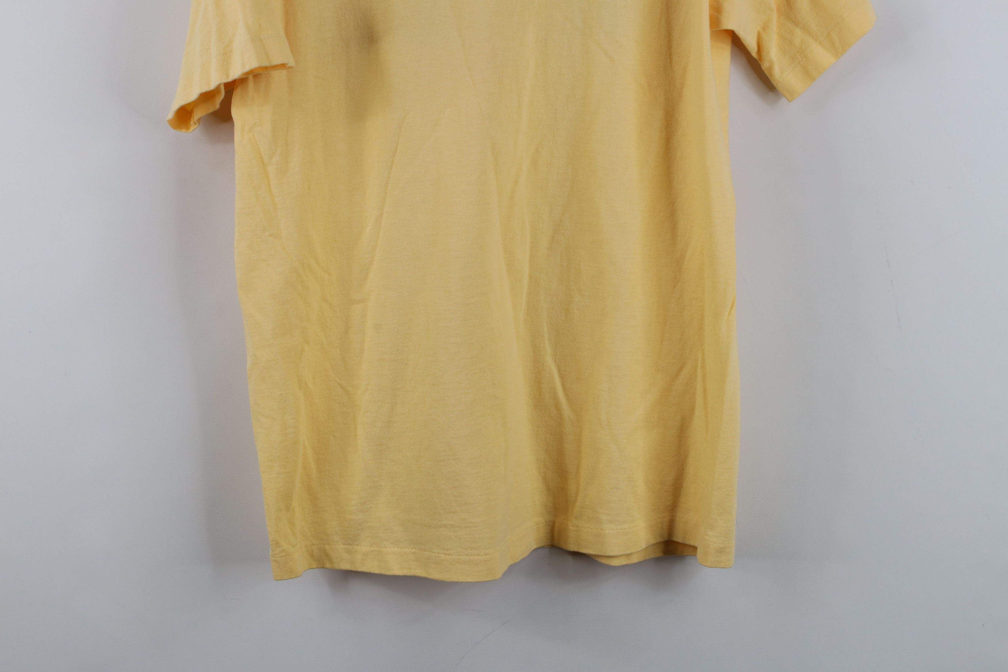 Vintage Vintage 90s Universal Studios Florida T-Shirt Yellow USA Size US M / EU 48-50 / 2 - 13 Thumbnail