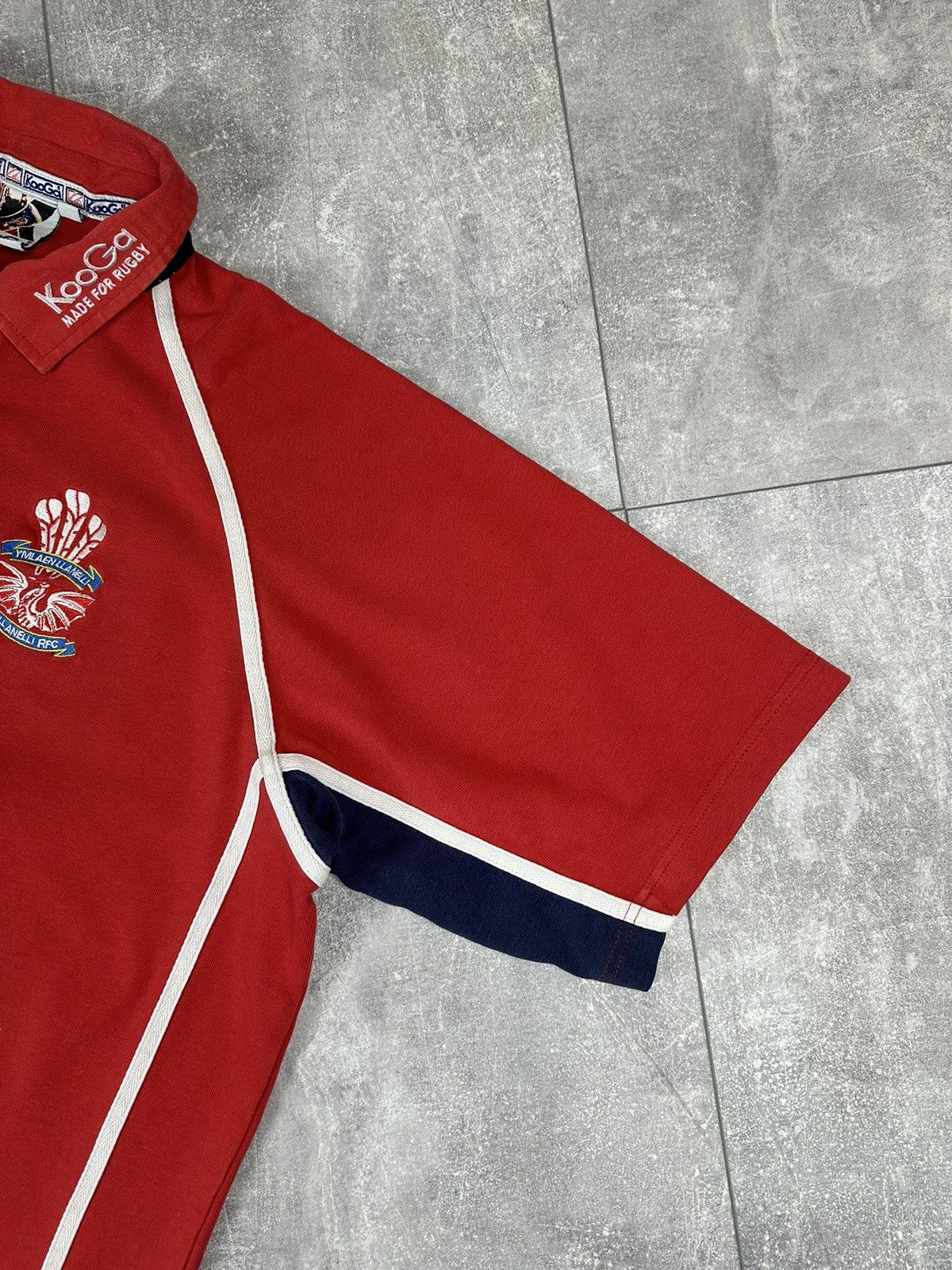 Other Kooga Llaneli RFC Scarlet Rugby Jersey Size US L / EU 52-54 / 3 - 4 Thumbnail