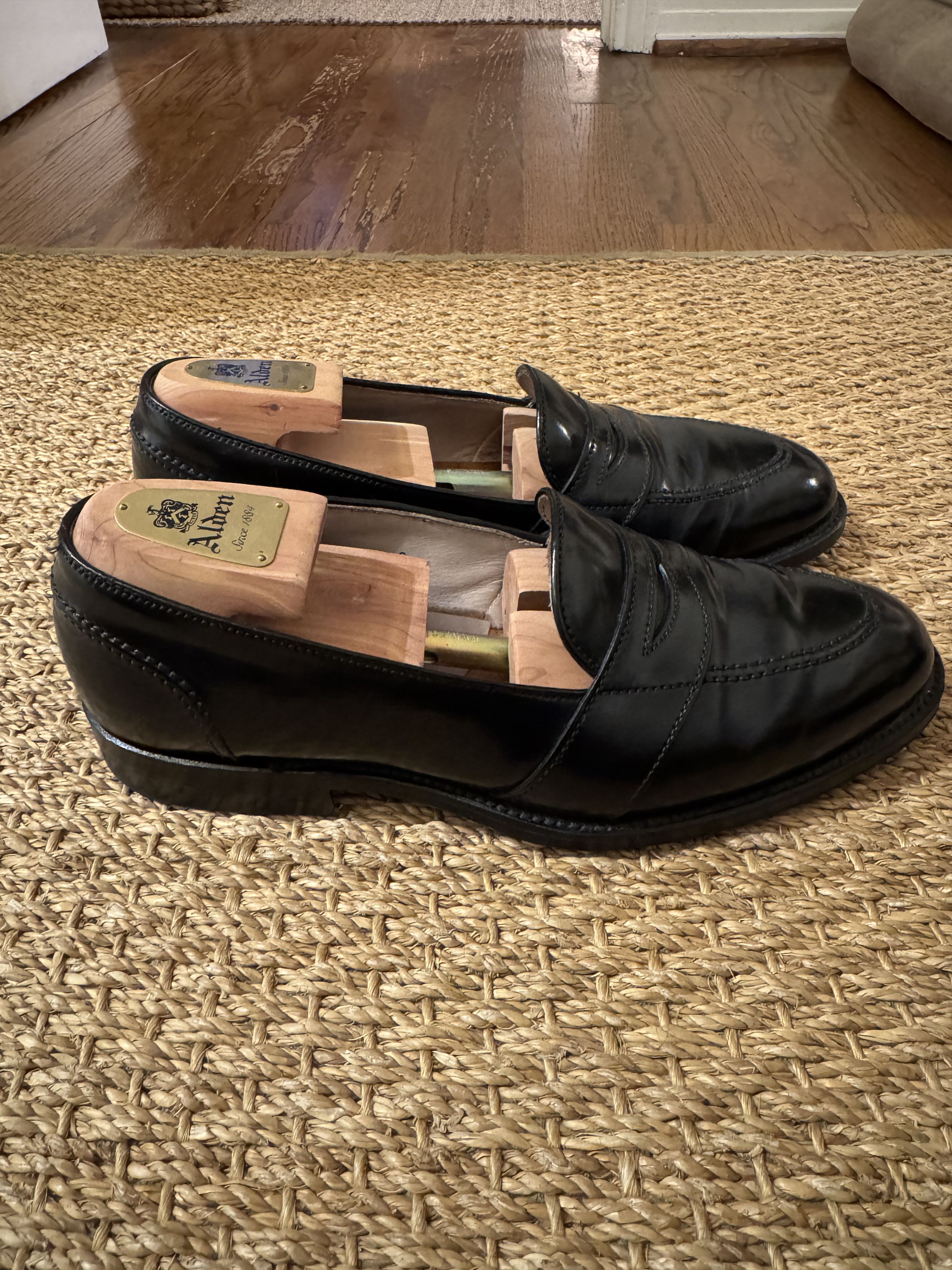 Alden 6845 Shell Full Strap Loafer - Black