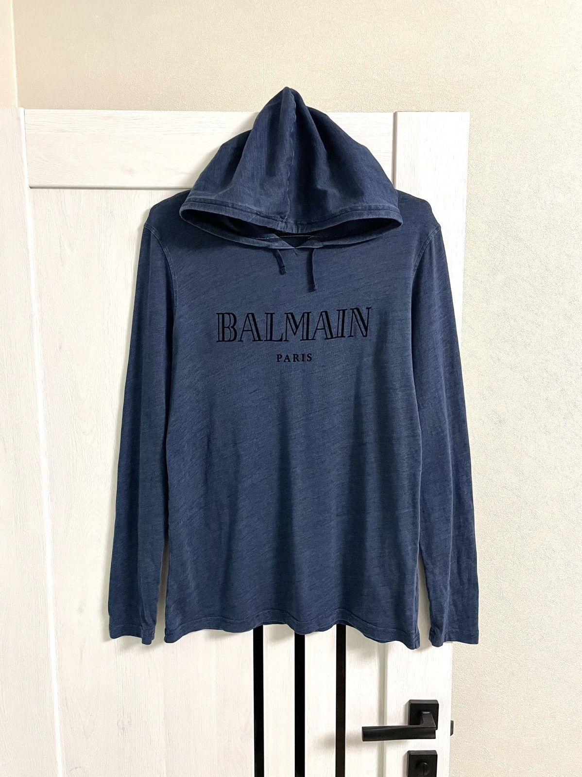 Balmain Balmain Velour Logo Hooded Long Sleeve T-Shirt Hoodie Size US M / EU 48-50 / 2 - 7 Thumbnail