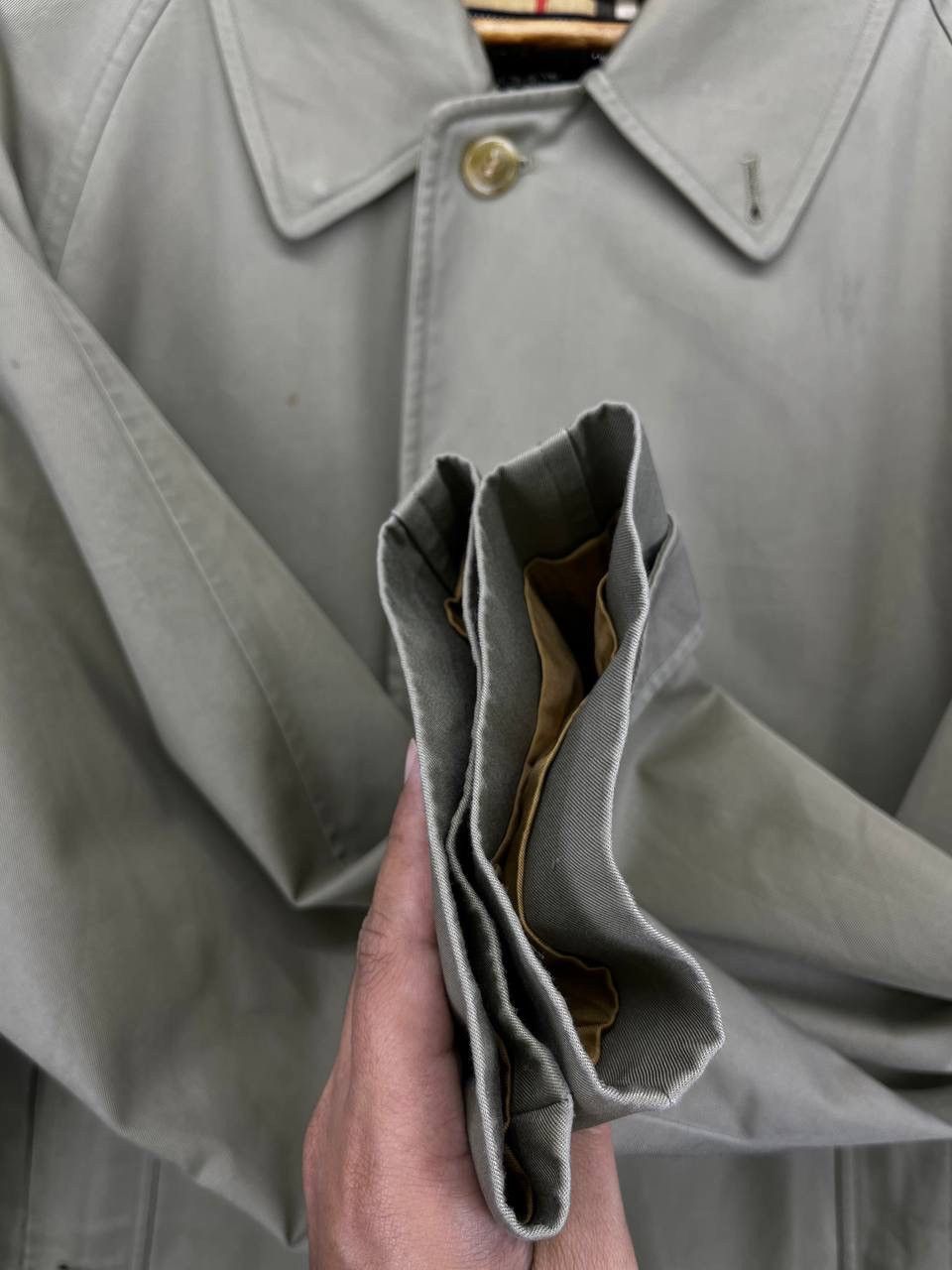 Burberry Vintage Burberry Nova Check Trench Coat Long Jacket Size US L / EU 52-54 / 3 - 17 Thumbnail