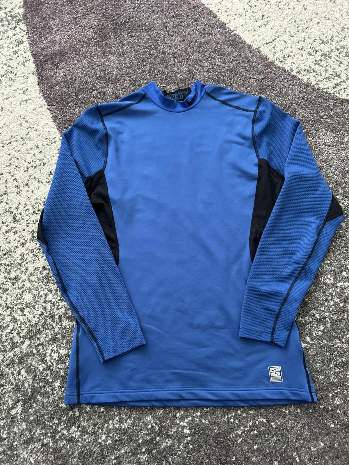 Nike Nike Pro Combat Hyperwarm Shield Long Sleeve Size US L / EU 52-54 / 3 - 1 Thumbnail