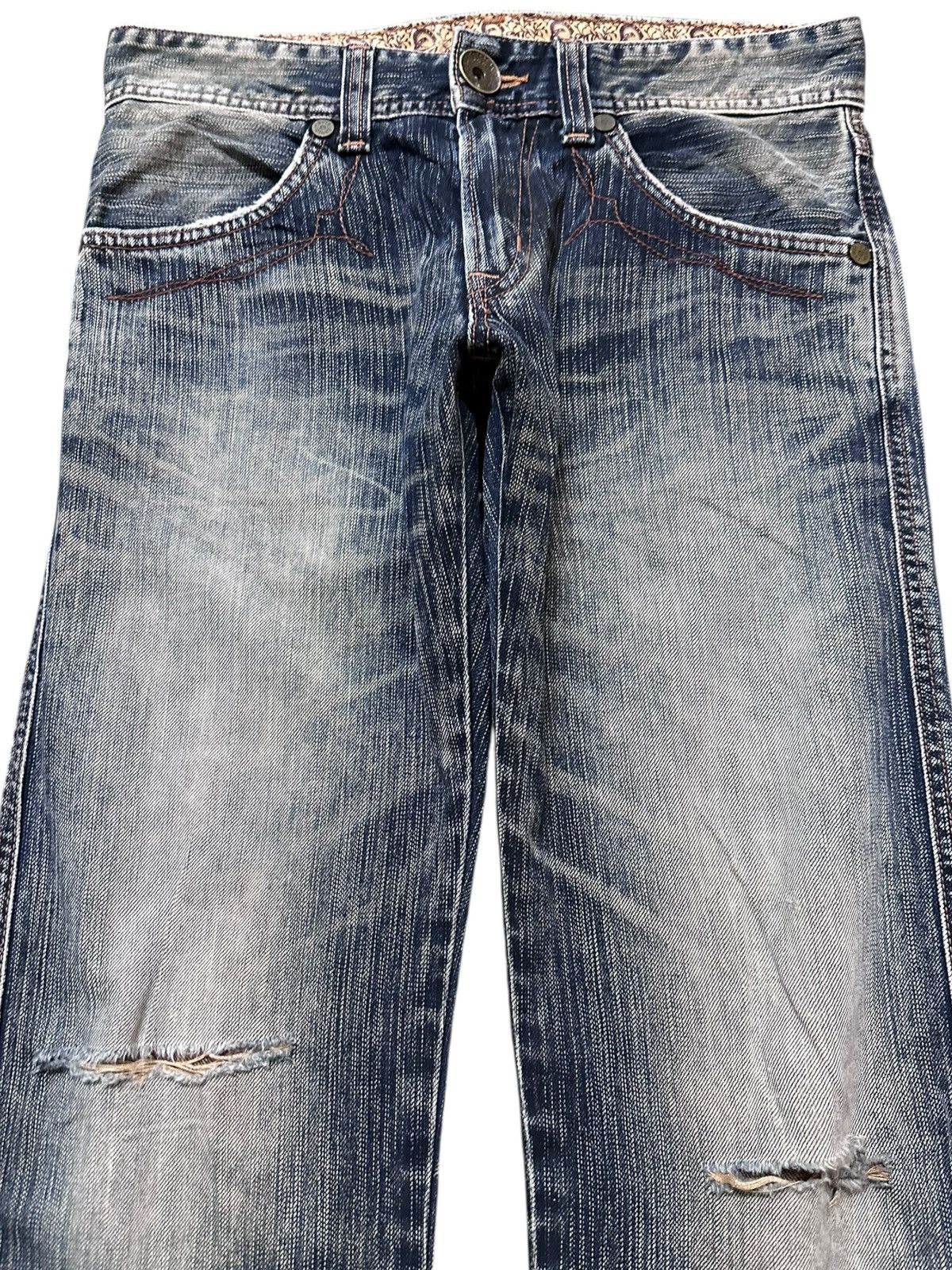 Edwin Vintage Edwin Bluetrip Flare Bootcut Grunge Distressed Denim Size US 30 / EU 46 - 2 Thumbnail