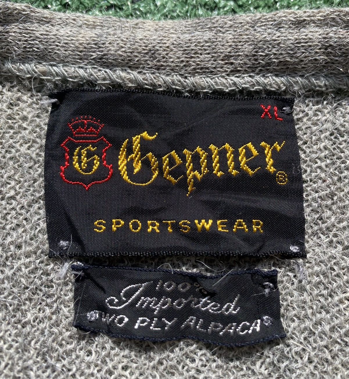 Vintage Vintage 70’s 100% ALPACA 2-Ply Cardigan Grey Sweater Medium Size US M / EU 48-50 / 2 - 6 Thumbnail