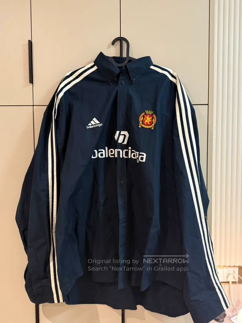 Balenciaga Balenciaga Shirt Size US S / EU 44-46 / 1 - 1 Thumbnail