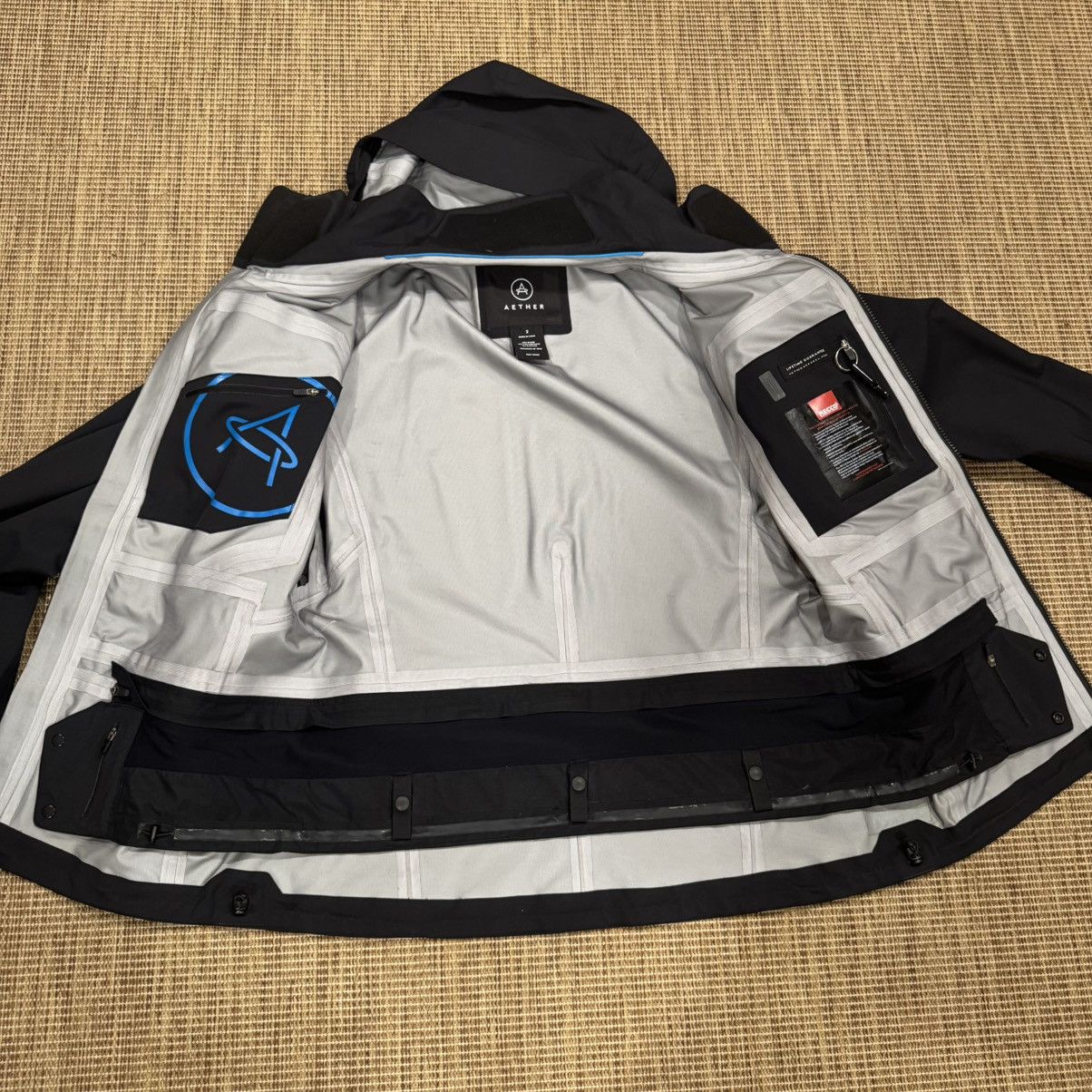 Aether Apparel Aether Altitude Jacket Mens Size 2 Black Winter Snow Shell Size US M / EU 48-50 / 2 - 8 Thumbnail