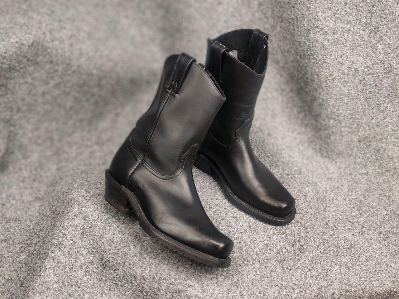 Canada West Canada West Leather Motorcycle square toe ankleVintage Boots Size US 8 / IT 38 - 15 Thumbnail