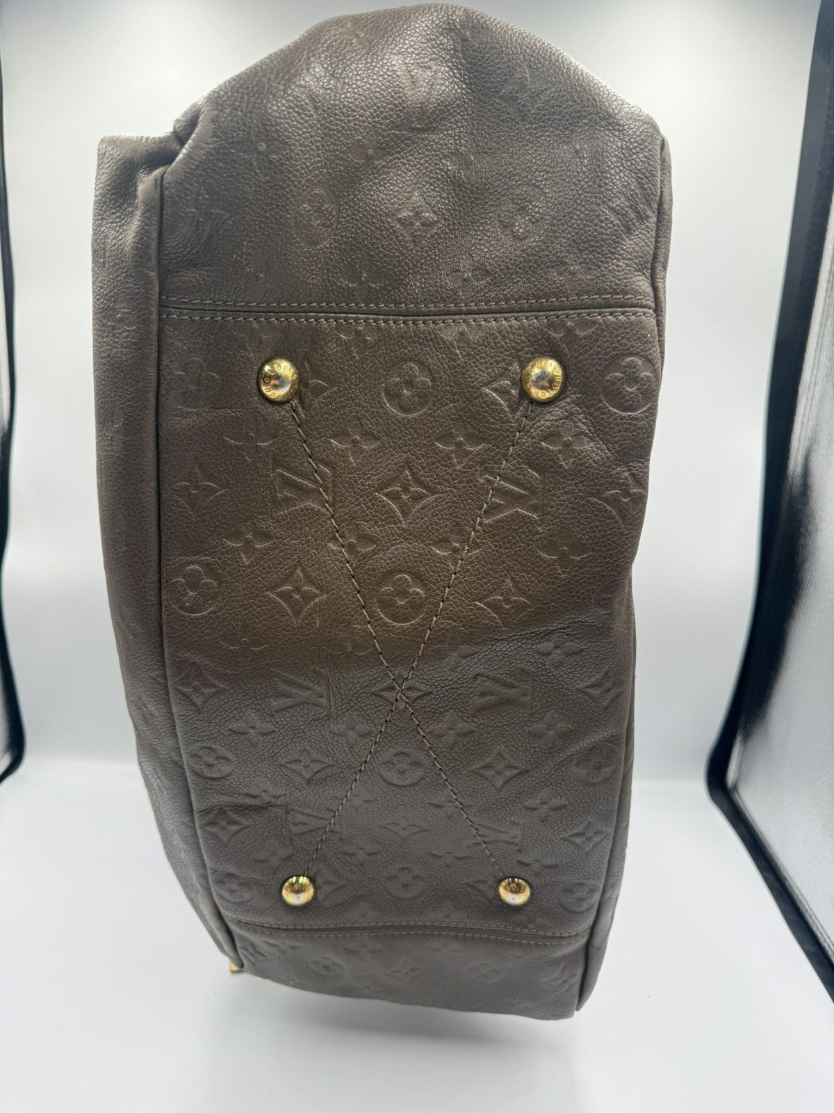 Louis Vuitton Louis Vuitton Empreinte Leather Hobo Bag Brown Taupe Large Size ONE SIZE - 10 Thumbnail