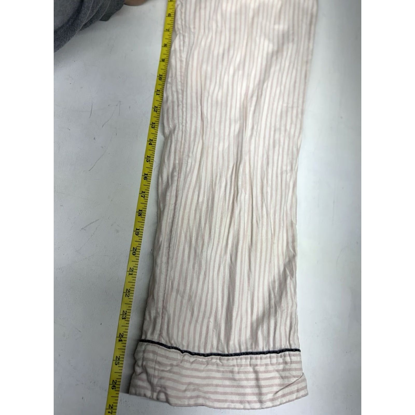 Vintage Soma Pajama Pants Women Small Pink Striped Sleep Drawstring Lounge Stars Size 28" / US 6 / IT 42 - 4 Thumbnail