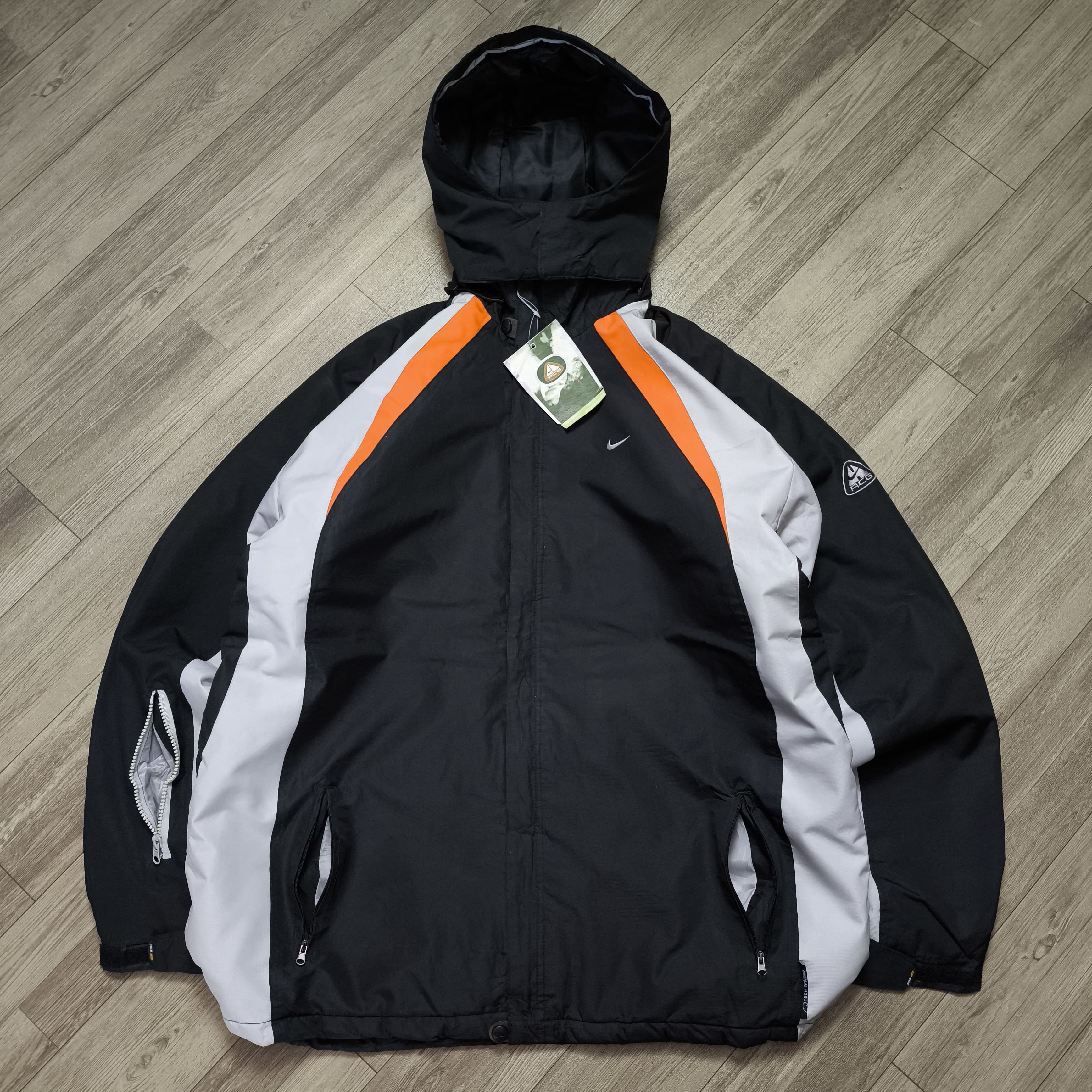Goretex × Nike ACG NOS Nike ACG Tech Training Jacket 20's Size US XL / EU 56 / 4 - 2 Thumbnail