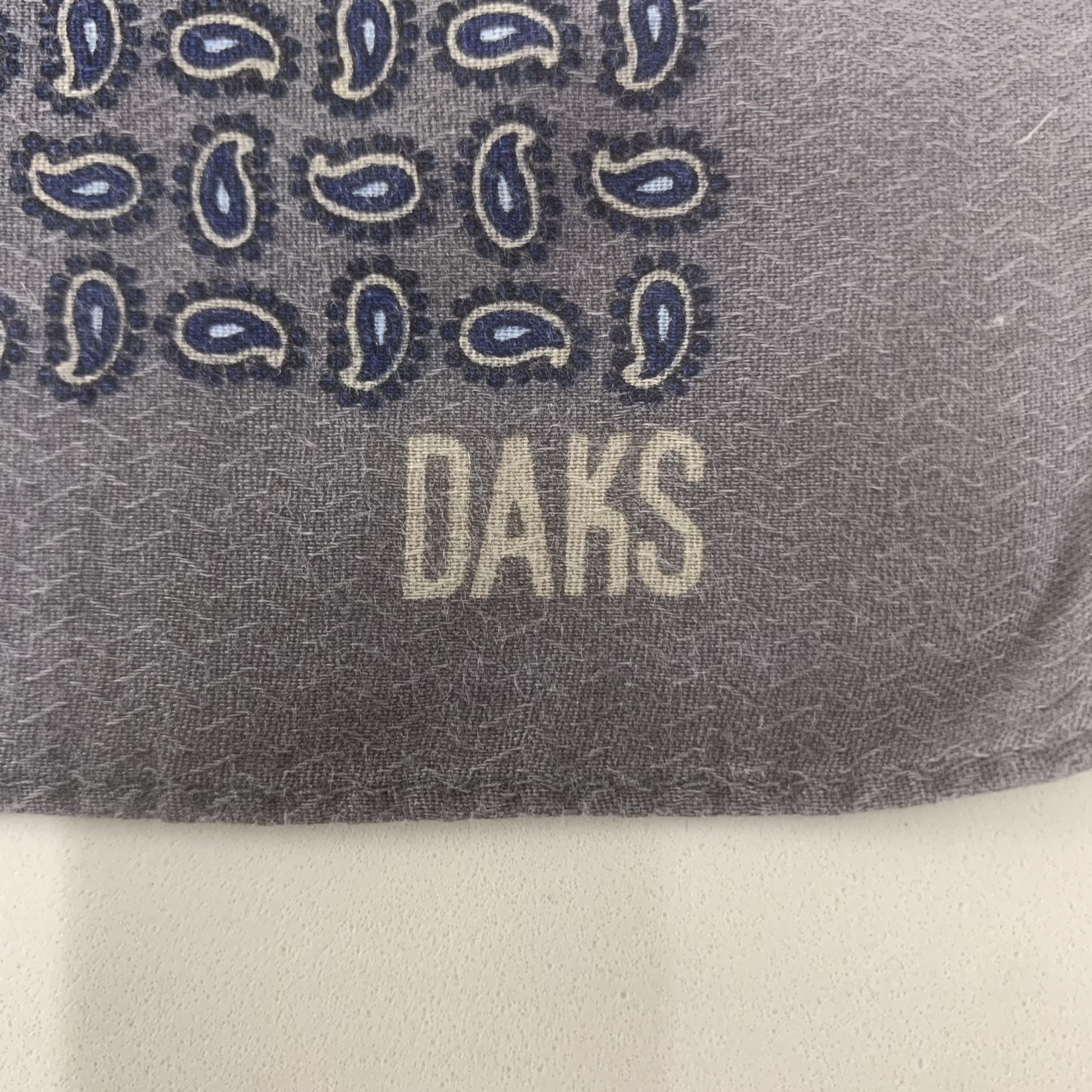 DAKS DAKS Handkerchief Bandana Neckerchief Pocket Square Size ONE SIZE - 4 Thumbnail