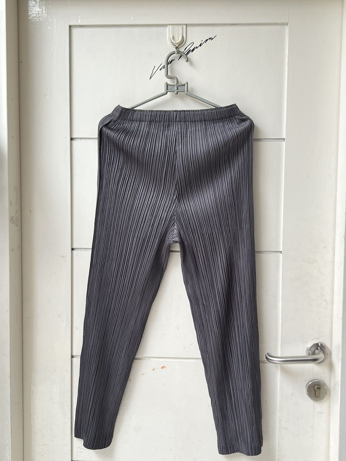 Issey Miyake Issey Miyake Pleats Please Grey Pants Size US 26 / EU 42 - 7 Thumbnail