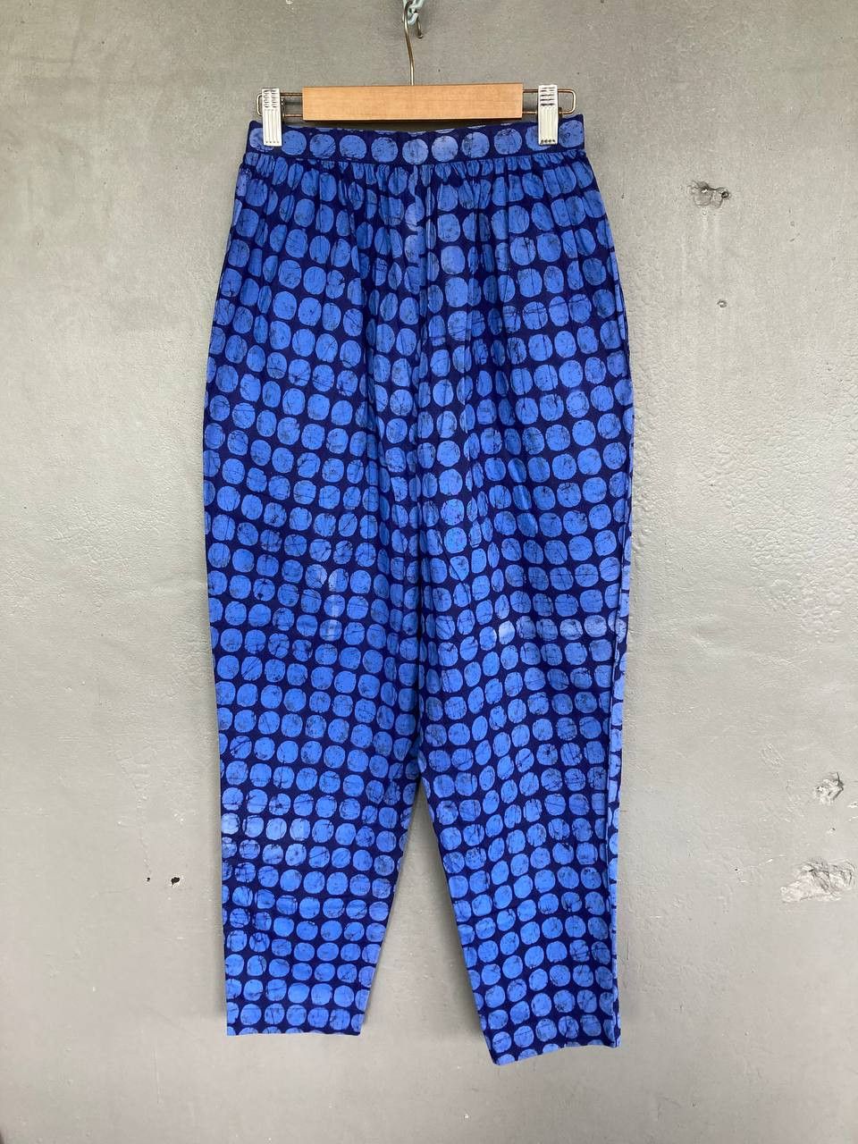 Issey Miyake Vintage Issey Miyake Traditional Pattern Trouser Size 24" / US 00 / IT 34 - 2 Thumbnail