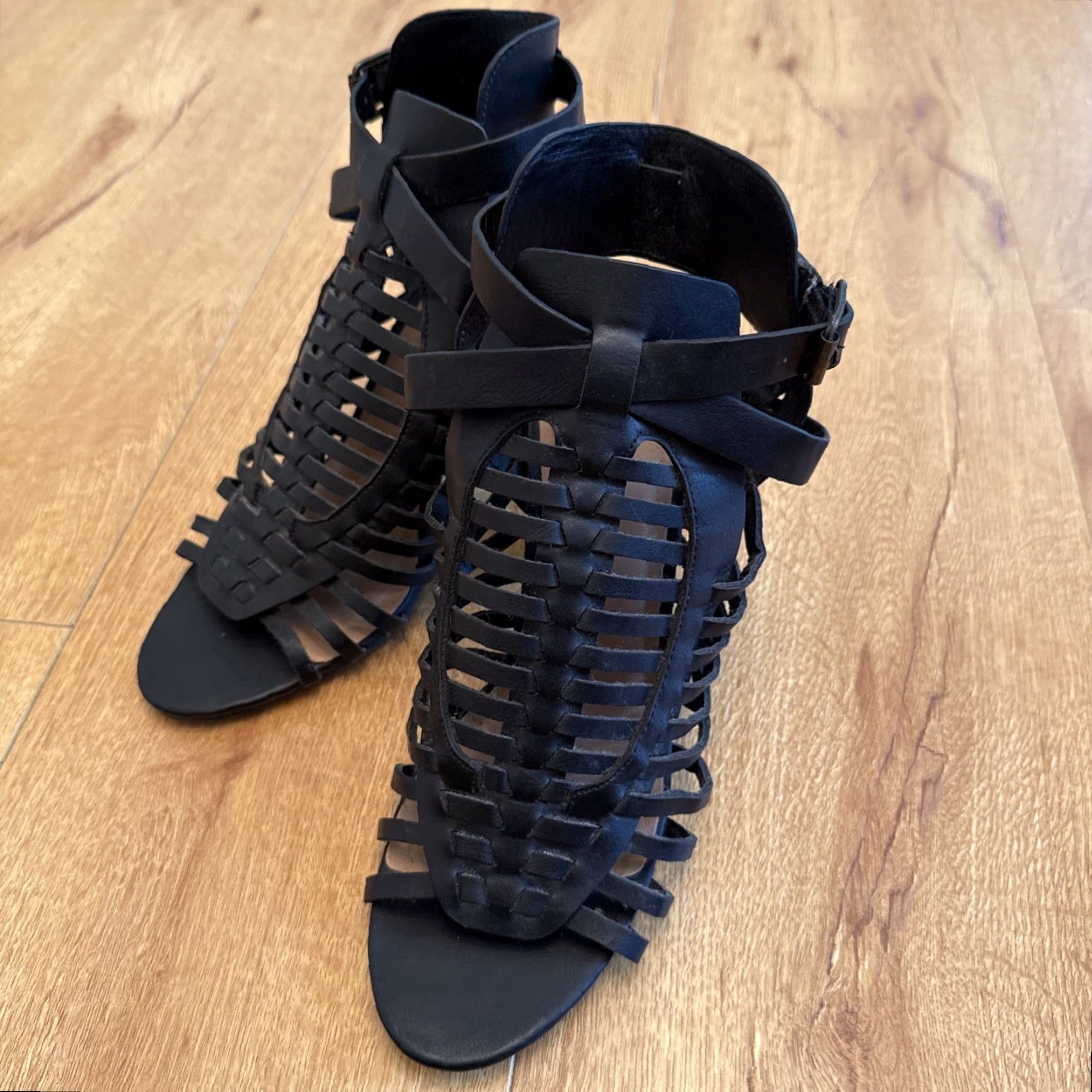 Vintage Bamboo Faith 13S Women's Woven Strappy Sandal Black Size 8.5 Heels Boho Medium Block Heel Sandals Woman Size US 9 / IT 39 - 2 Thumbnail