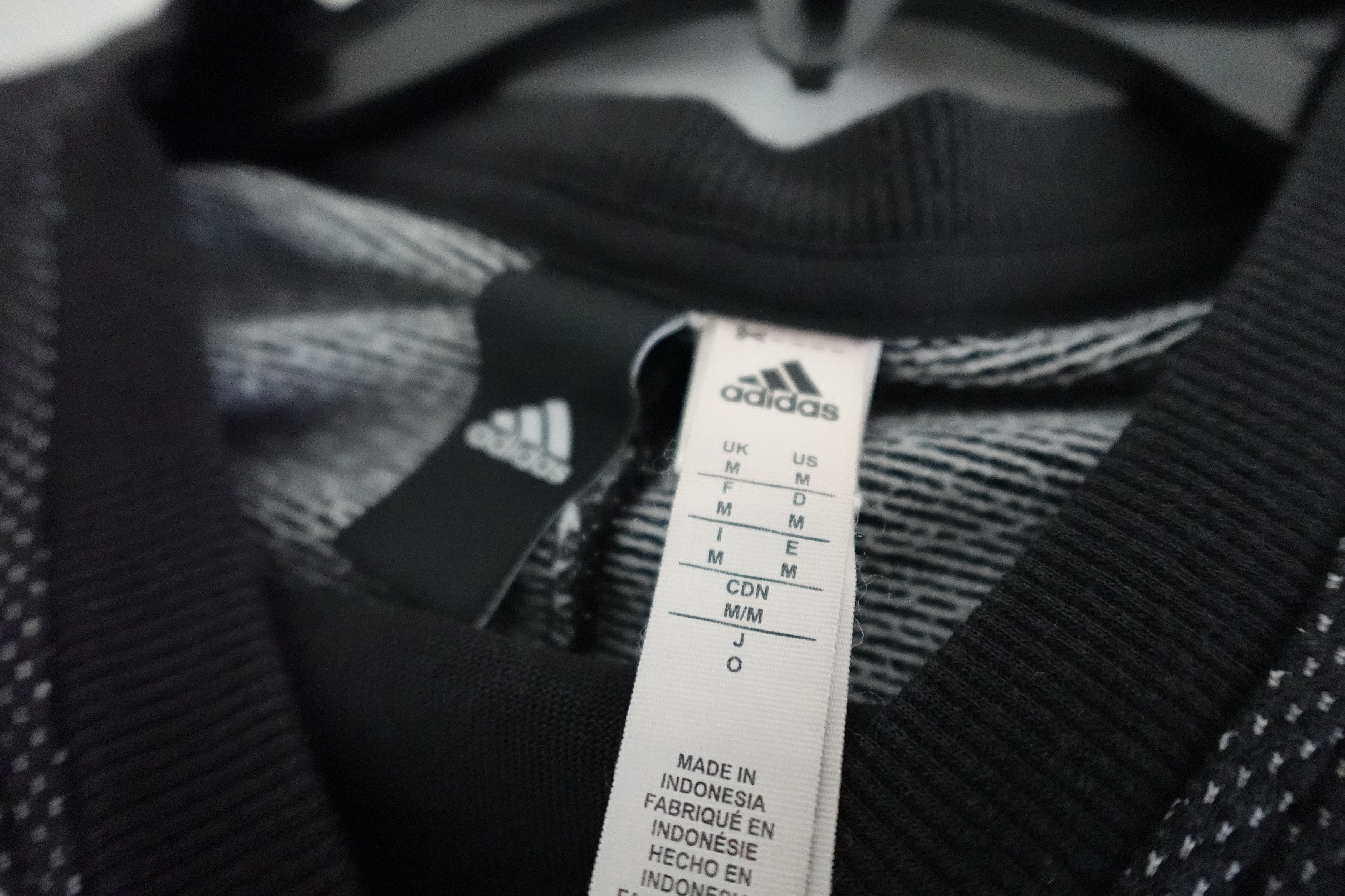 Adidas Adidas Men's Crew Sweater Black Sweatshirts Regular Size US M / EU 48-50 / 2 - 6 Thumbnail