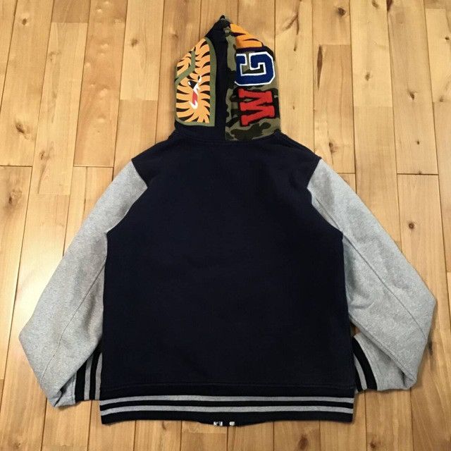 Bape BAPE Batting shark full zip hoodie jacket a bathing ape Size US M / EU 48-50 / 2 - 2 Thumbnail