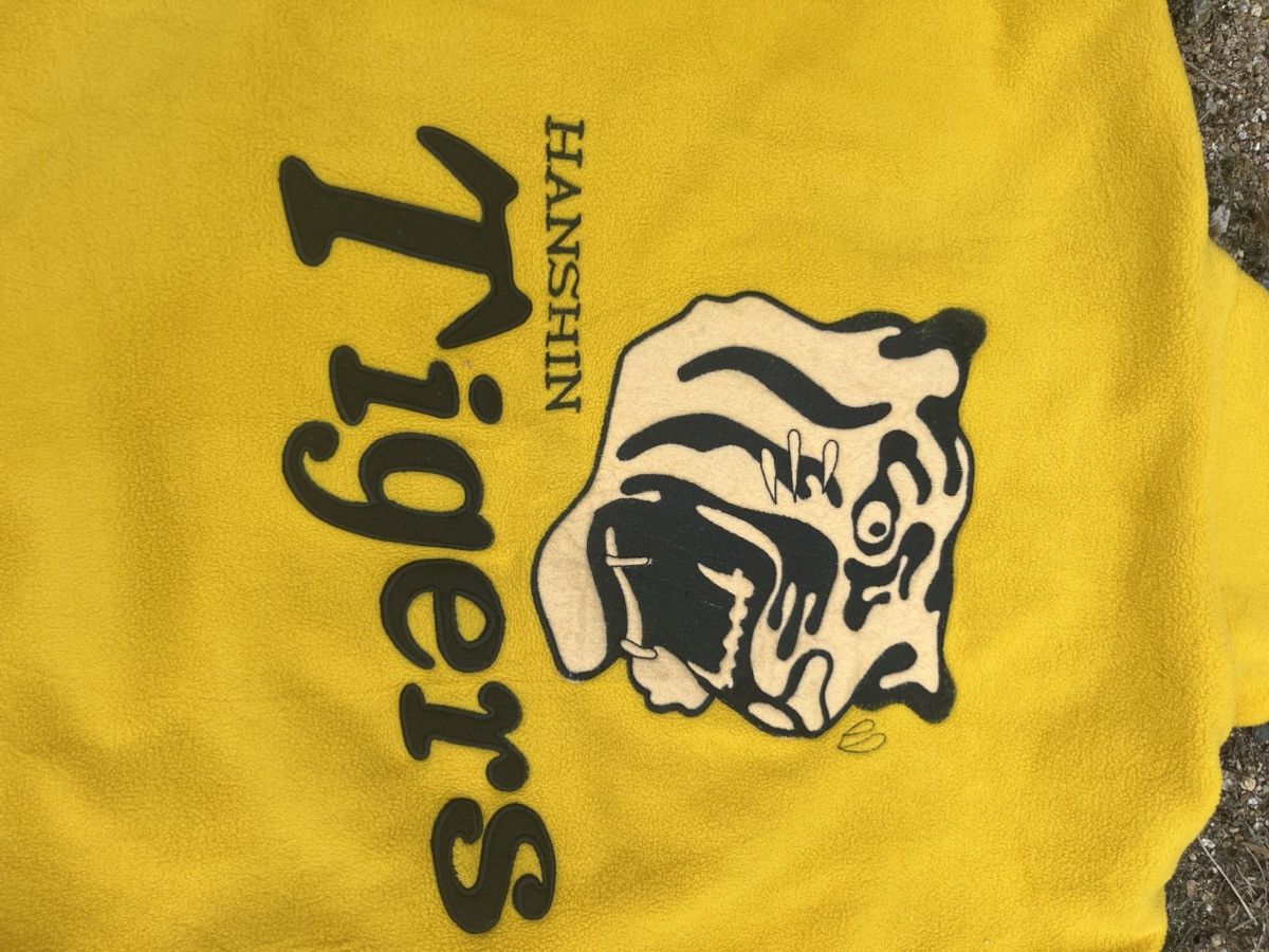 Japanese Brand × Vintage Vintage Sunfaded Revisable Hansin Tiger Size US L / EU 52-54 / 3 - 7 Thumbnail
