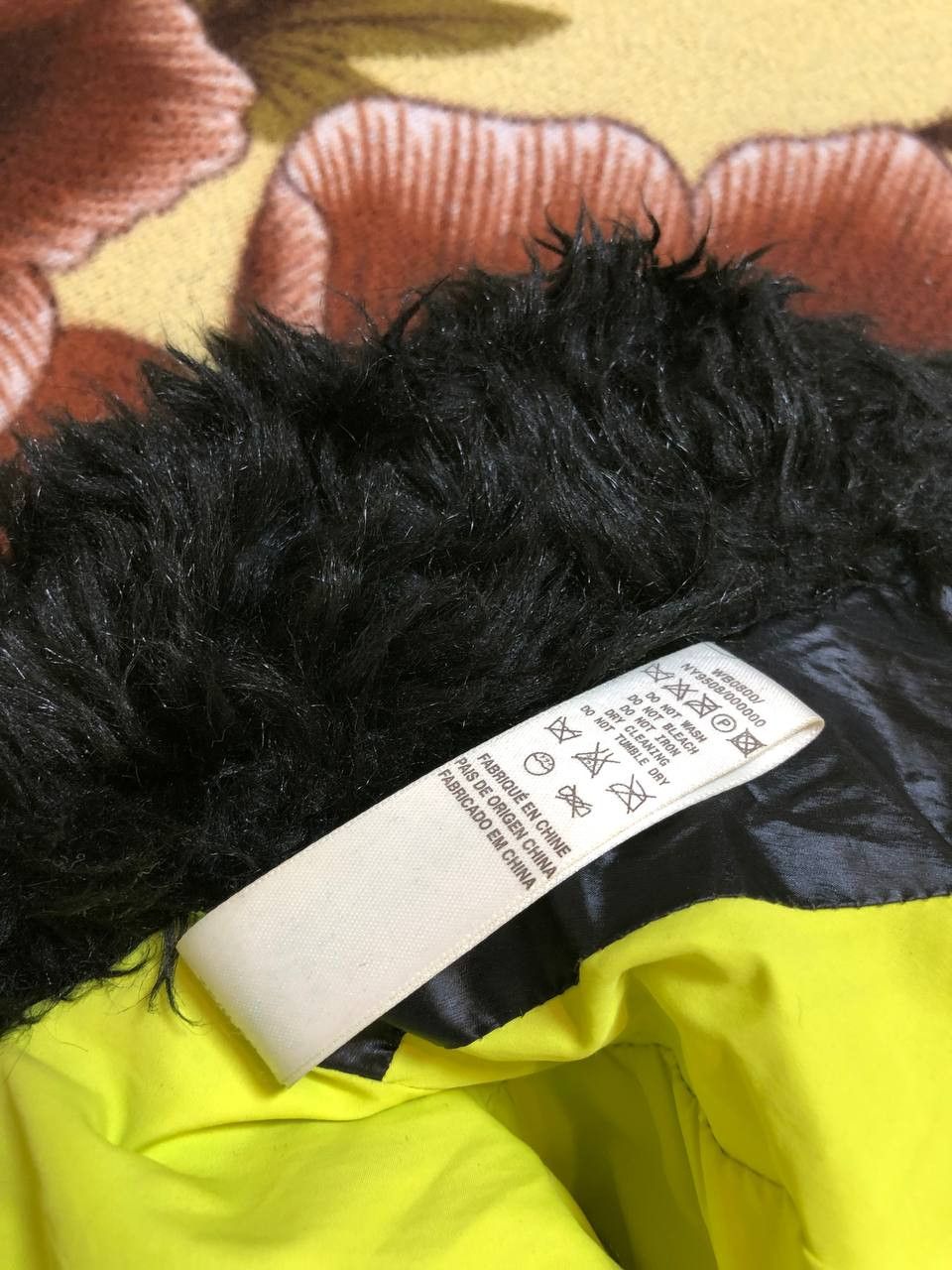 Miss Sixty Miss Sixty Vintage Y2K Down Fur Trim Jacket Size S / US 4 / IT 40 - 4 Thumbnail