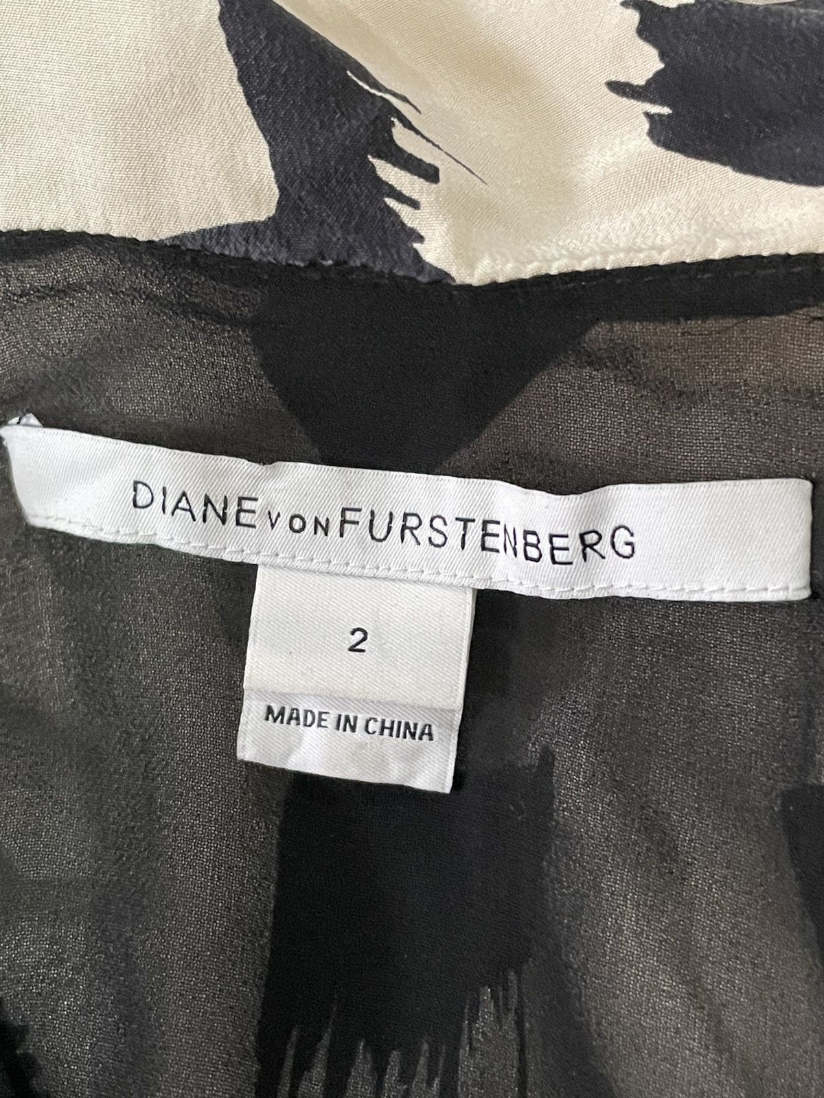Diane von Furstenberg Diane von Furstenberg Dress Size XS / US 0-2 / IT 36-38 - 6 Thumbnail