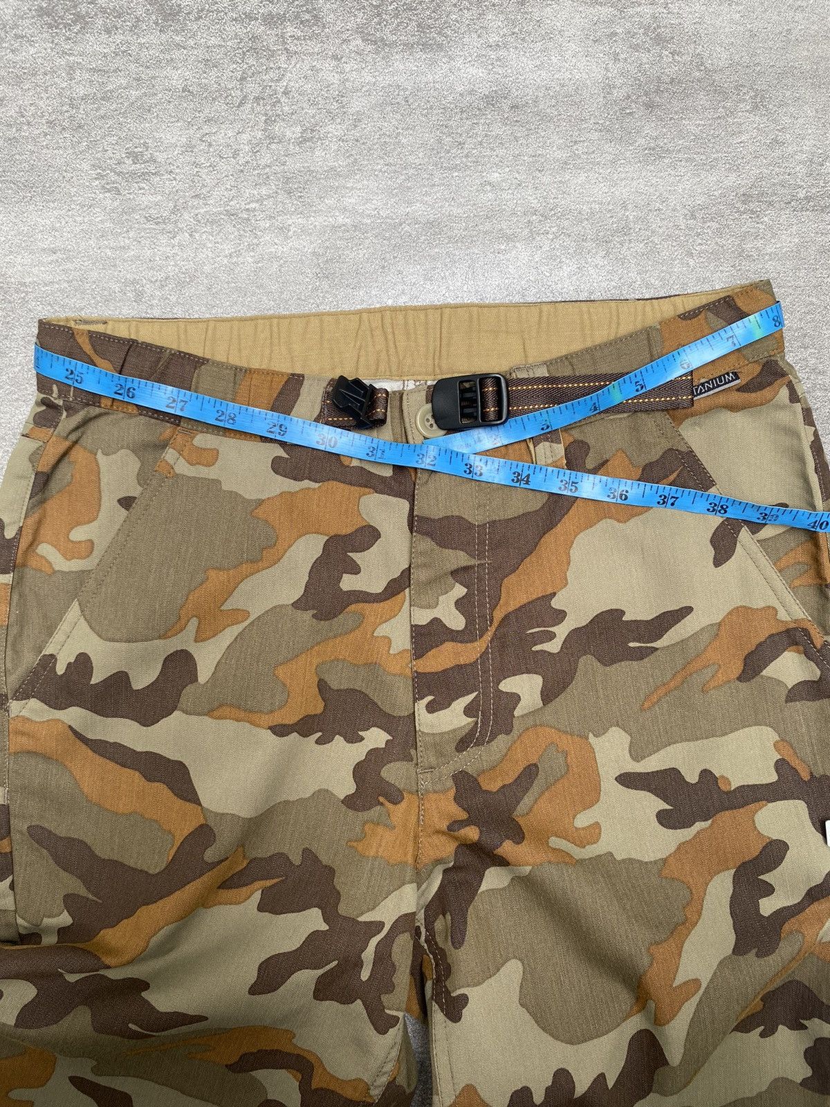 Columbia Columbia Titanium Camo Nylon Jorts Size US 30 / EU 46 - 8 Thumbnail