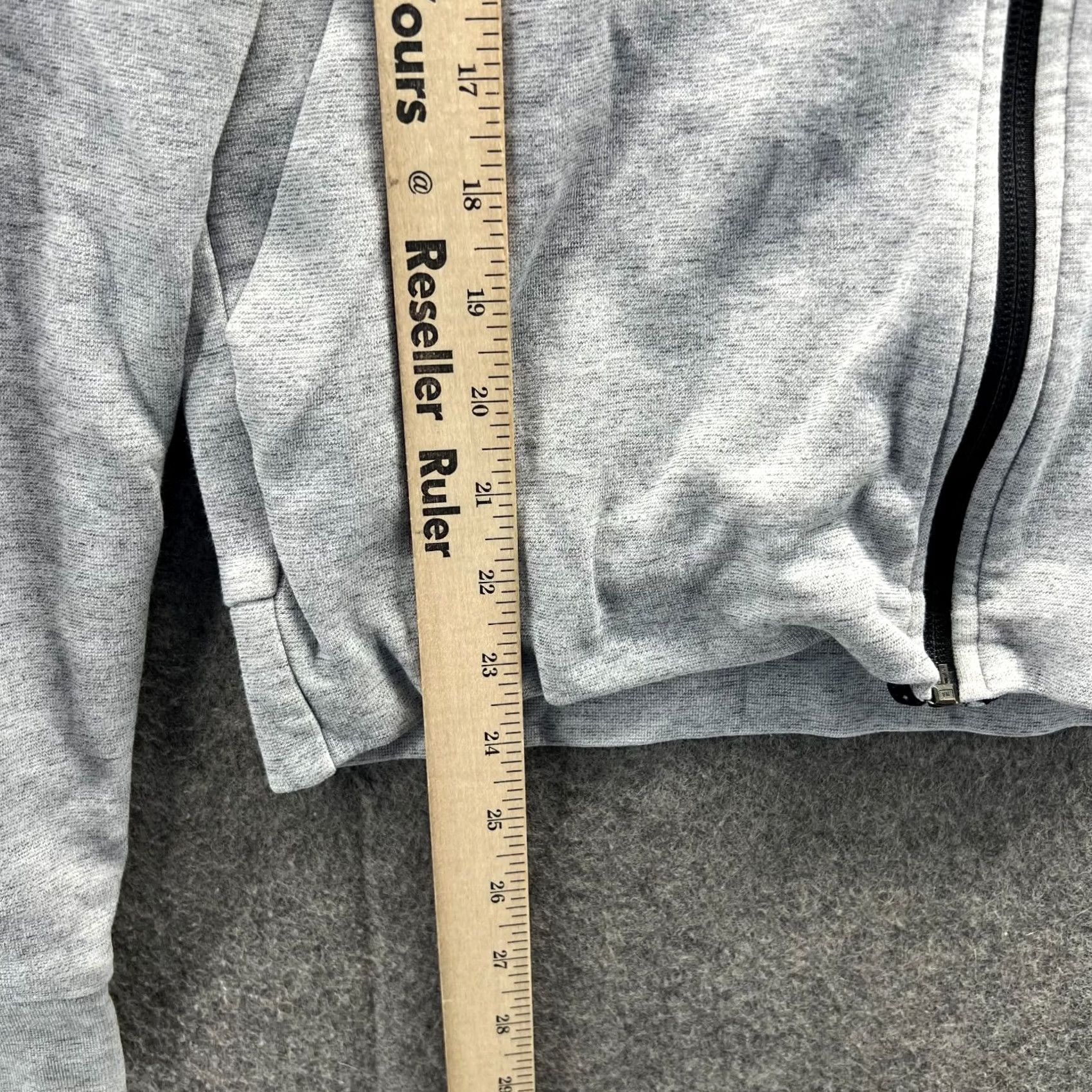 Adidas Adidas Jacket Women Small Heather Gray Full Zip ID Stadium Hoodie Fleece Trefoil Size S / US 4 / IT 40 - 4 Thumbnail