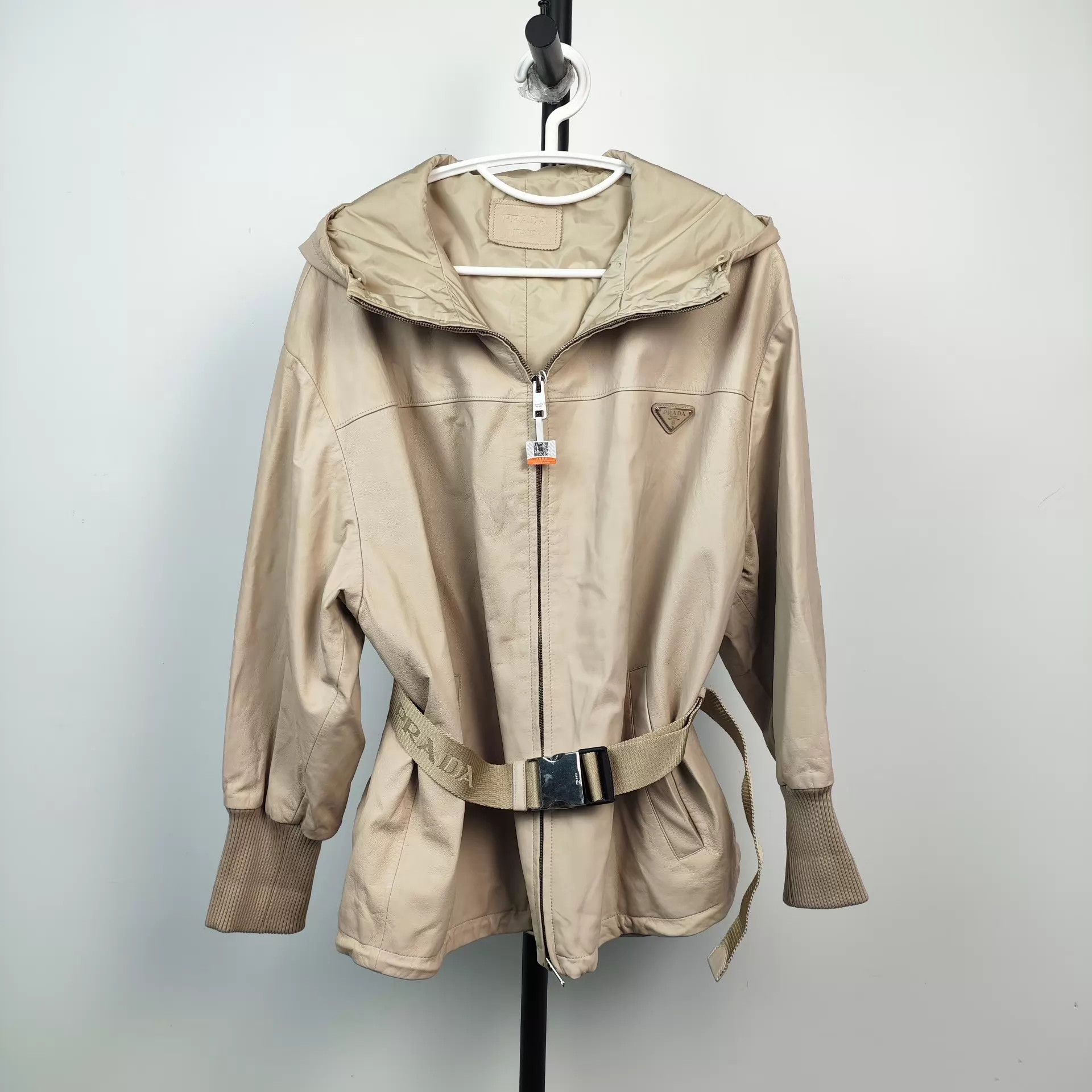 Prada Prada 2021 95 new leather jacket 36 Size XS / US 0-2 / IT 36-38 - 1 Thumbnail