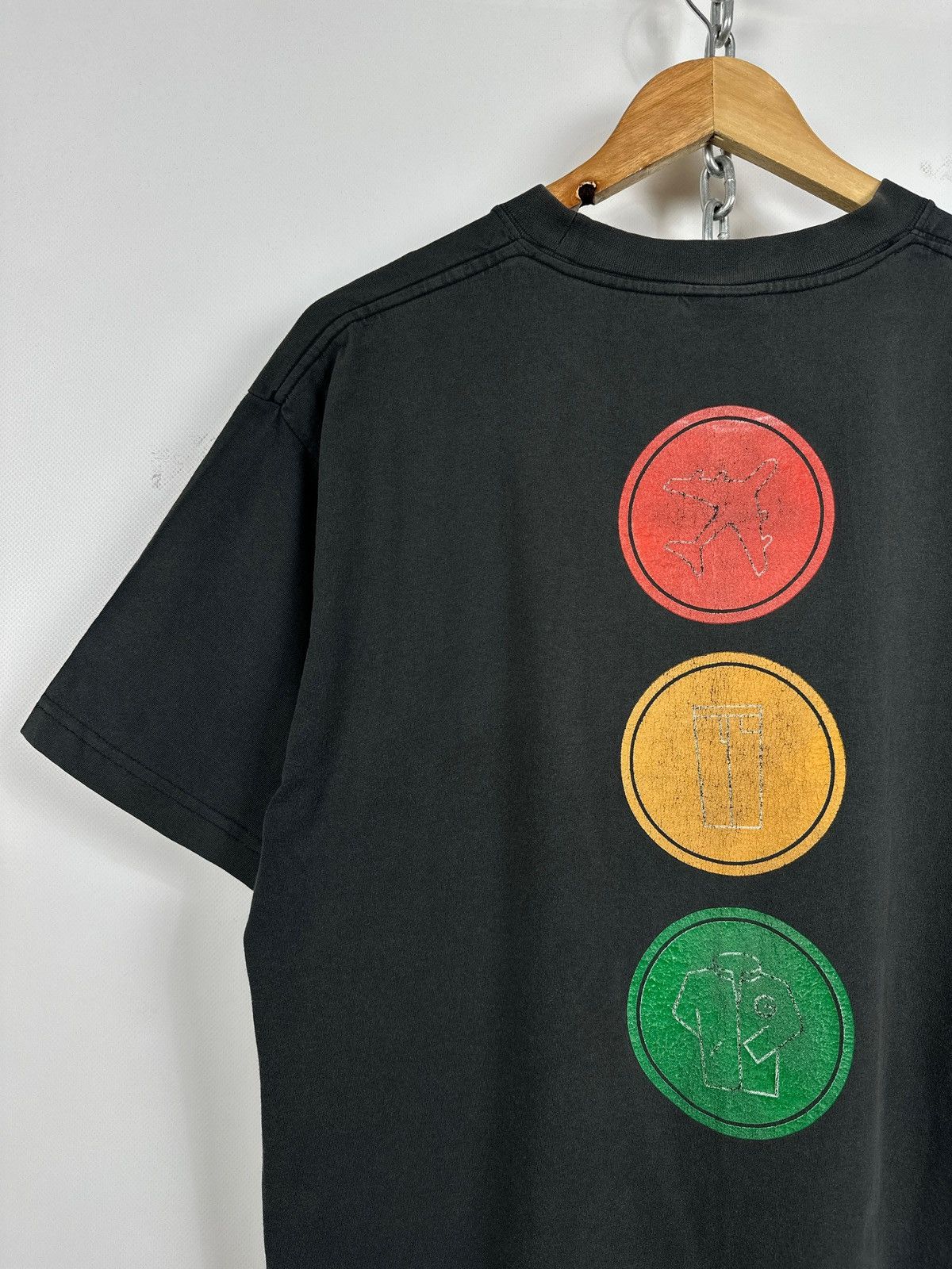 Band Tees 2001 Vintage Blink 182 Take Off Your Pants and Jacket Shirt Size US L / EU 52-54 / 3 - 10 Thumbnail