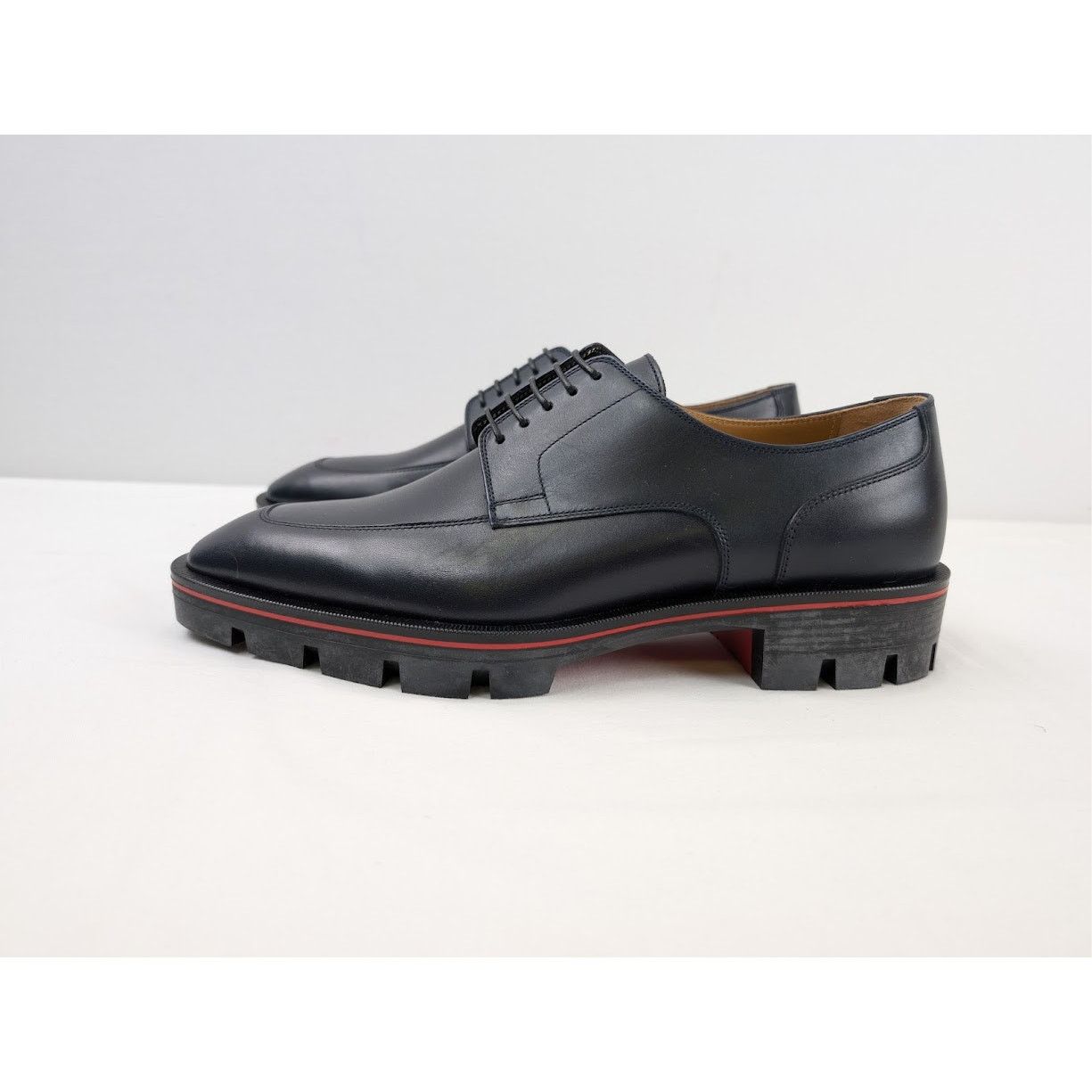 Christian Louboutin o1rshd1 Q:2 / Davisol Flat Shoes in Marine Size US 9 / EU 42 - 9 Thumbnail