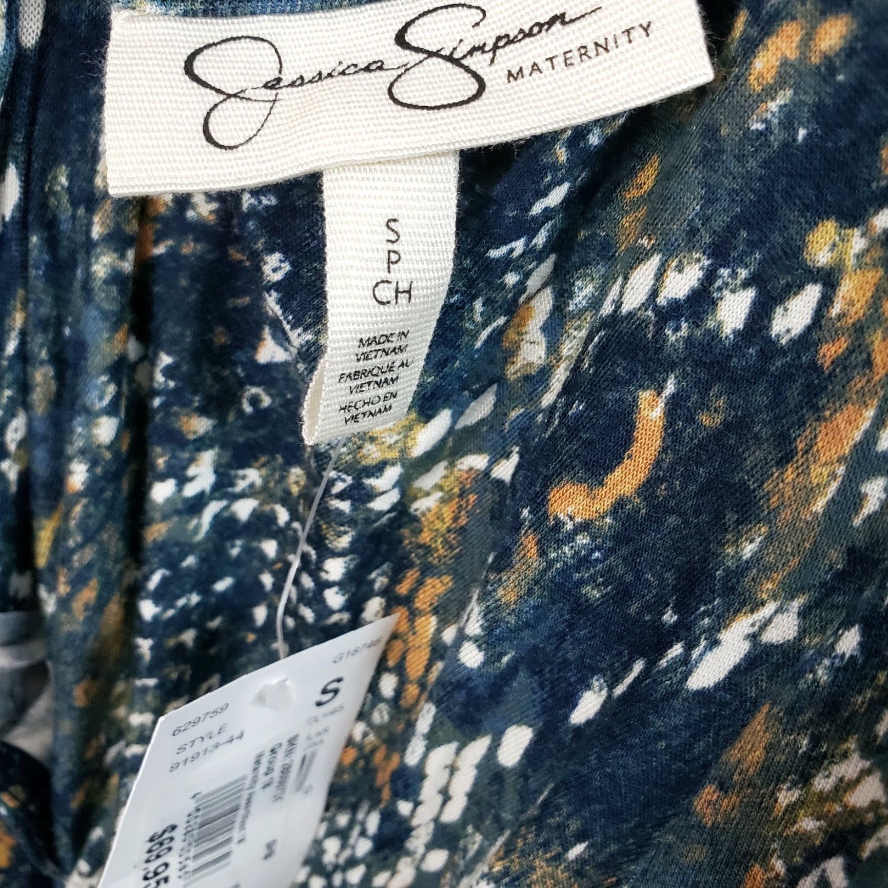 Jessica Simpson Jessica Simpson Maternity Maxi Dress Womens Sz S Blue Snake Skin V-Neck Long Sleeve 97% rayon 3% spandex NWT Size S / US 4 / IT 40 - 4 Thumbnail